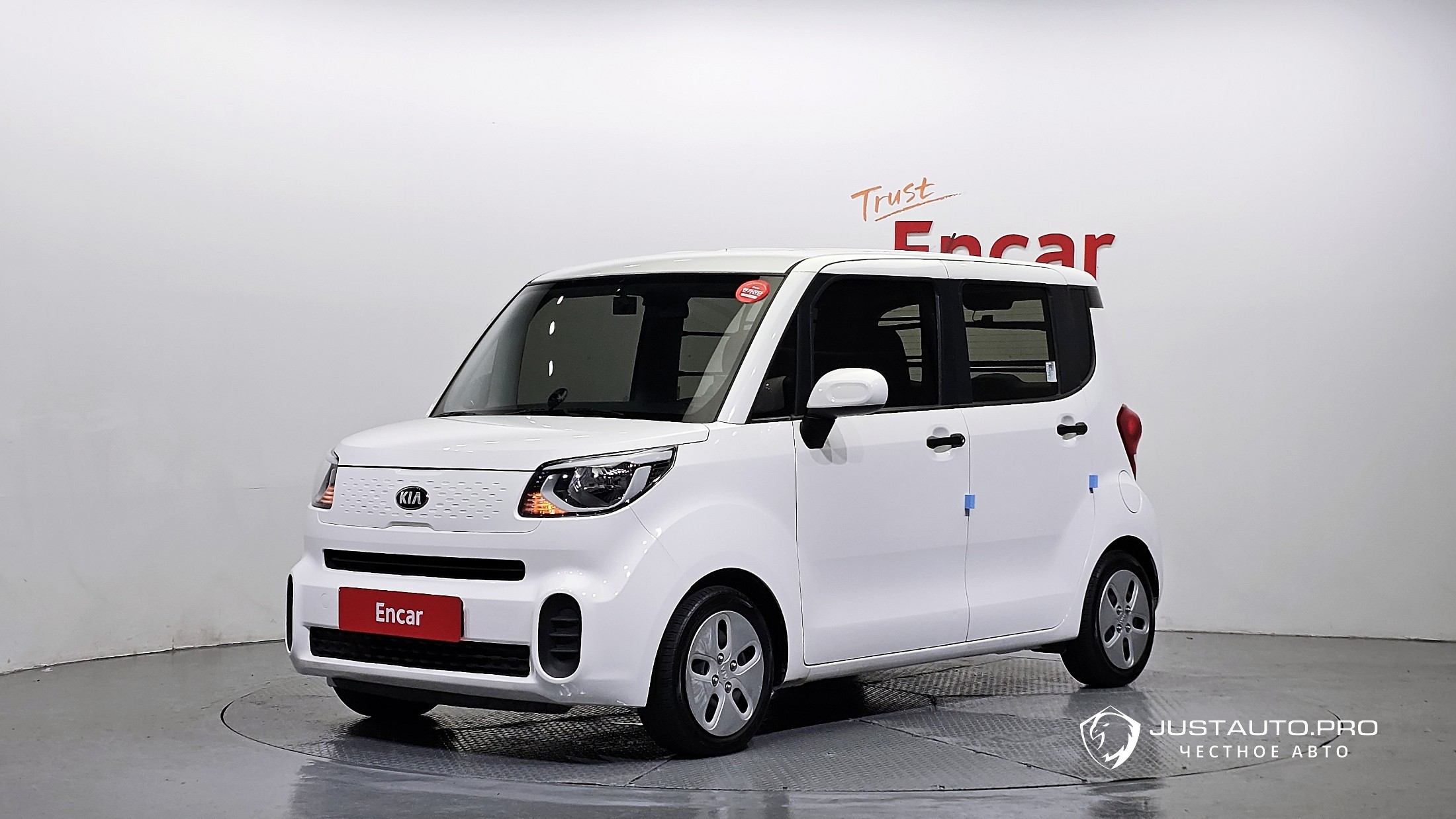 Автомобиль Kia RAY