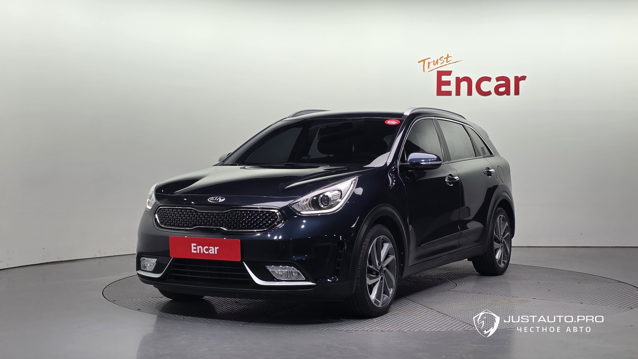 Автомобиль Kia Niro