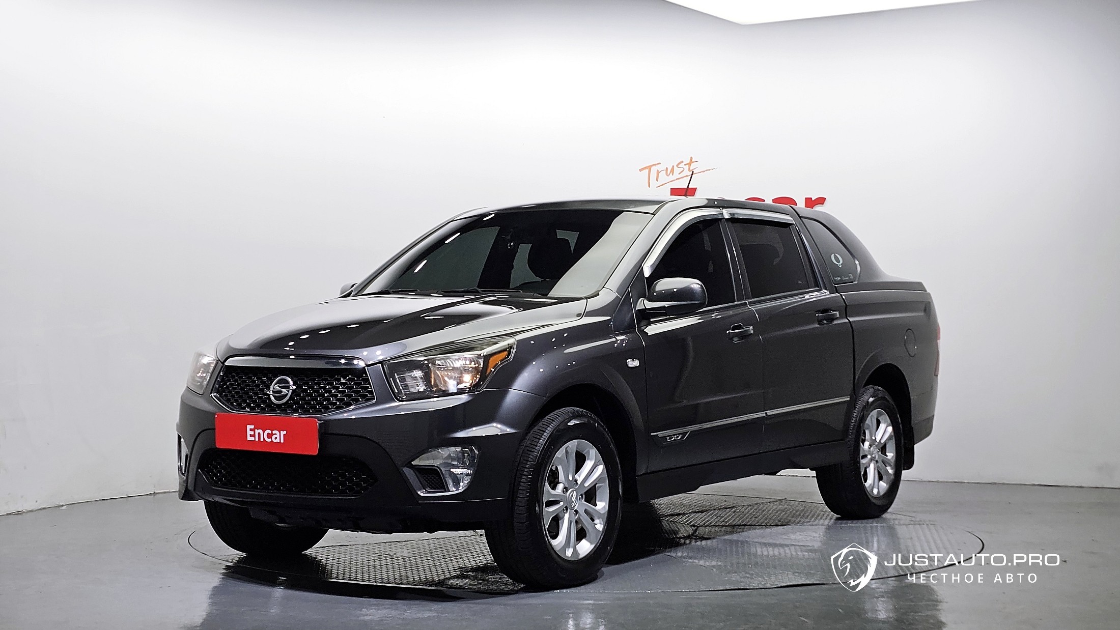Автомобиль KG_Mobility_Ssangyong KORANDO