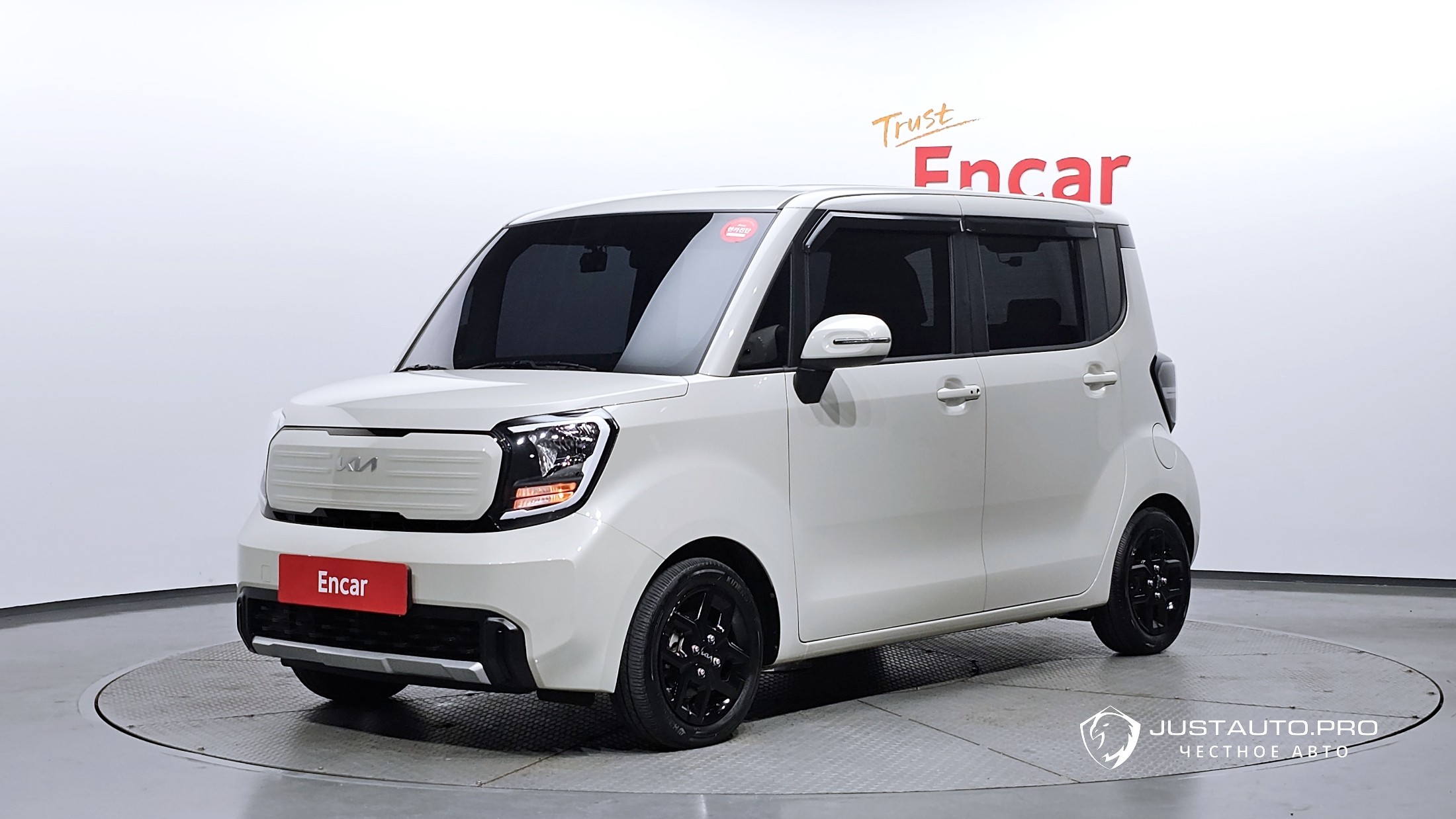 Автомобиль Kia RAY