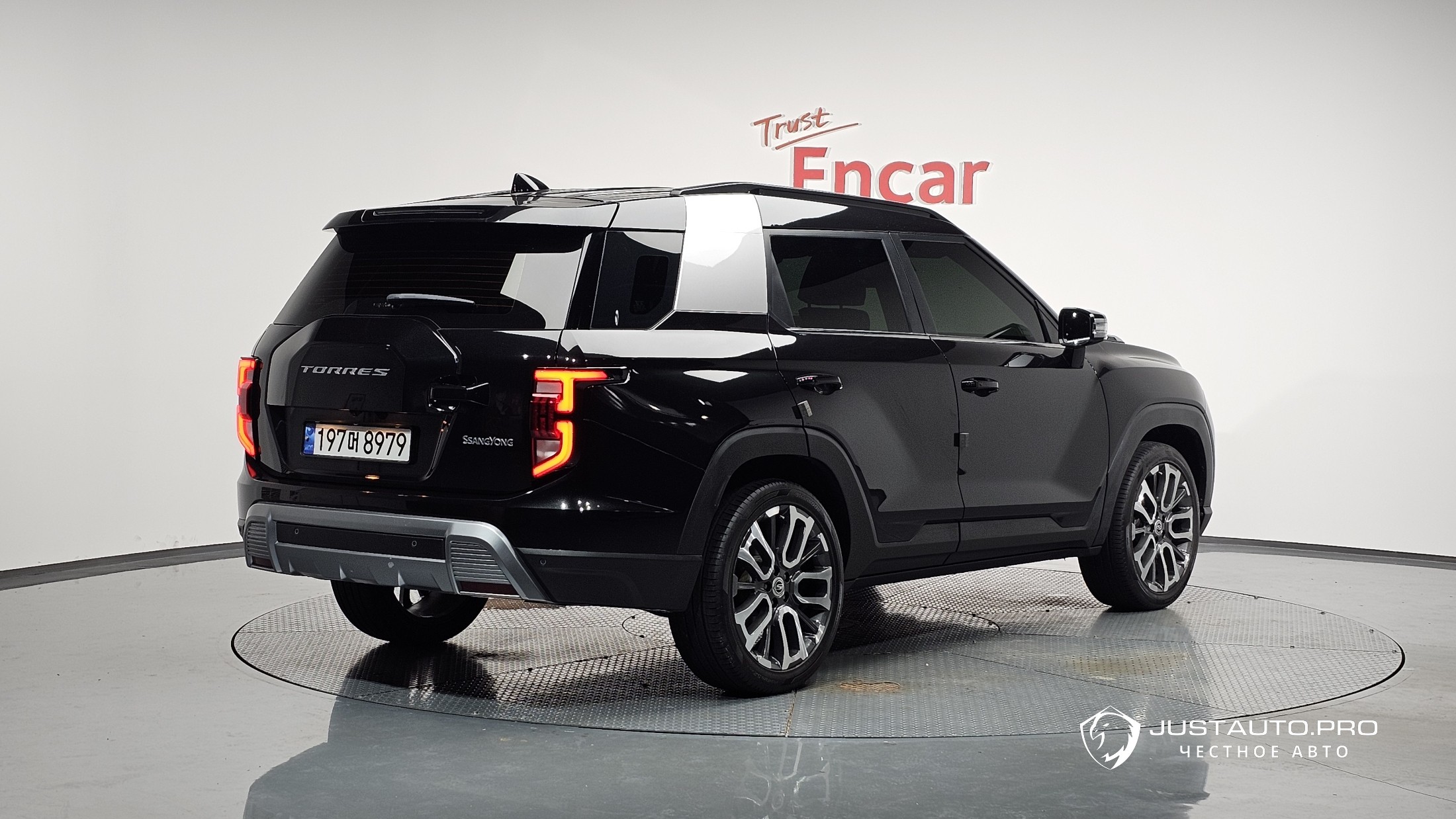 Автомобиль KG_Mobility_Ssangyong Torres