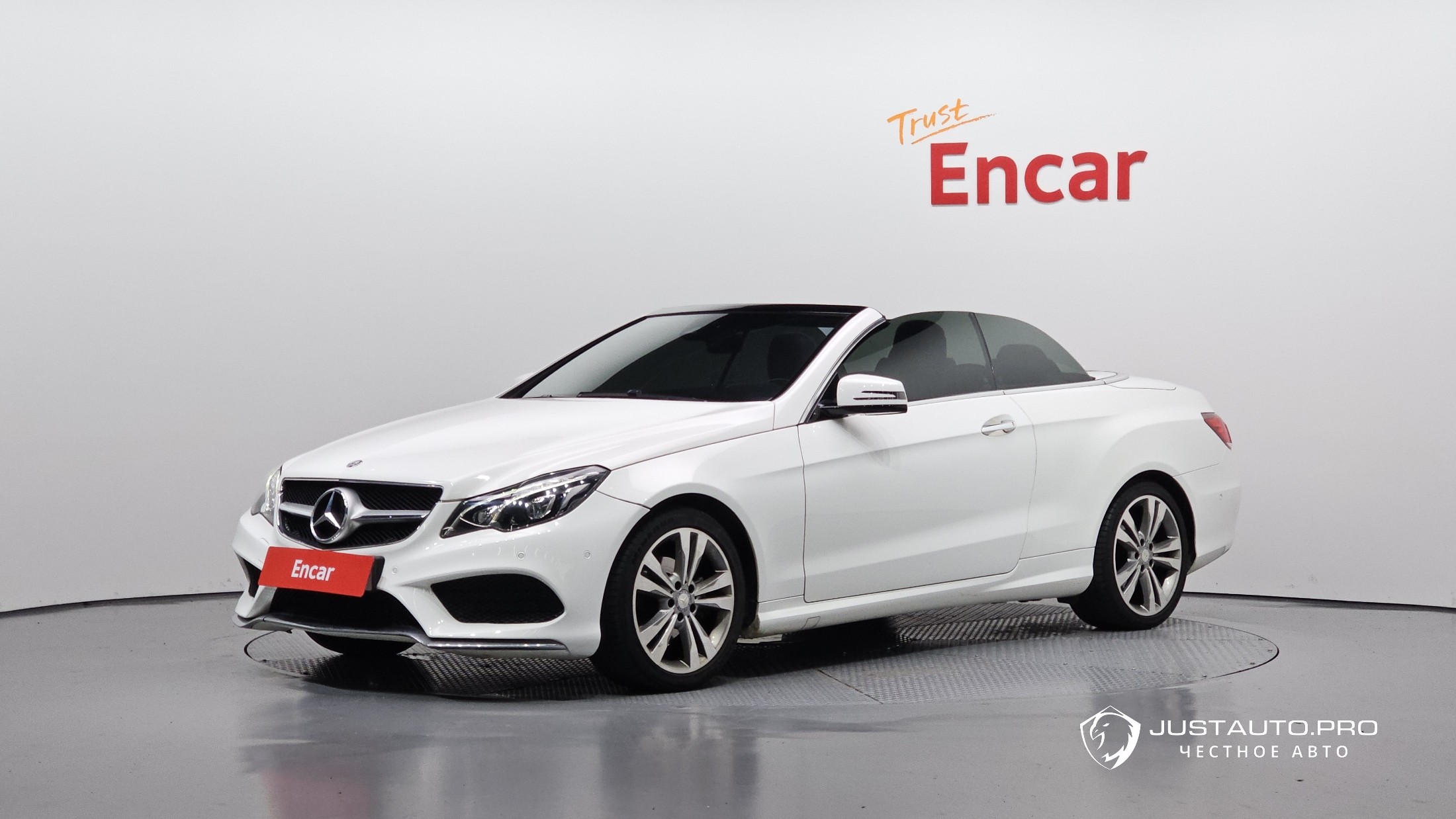 Автомобиль Mercedes-Benz E-Class