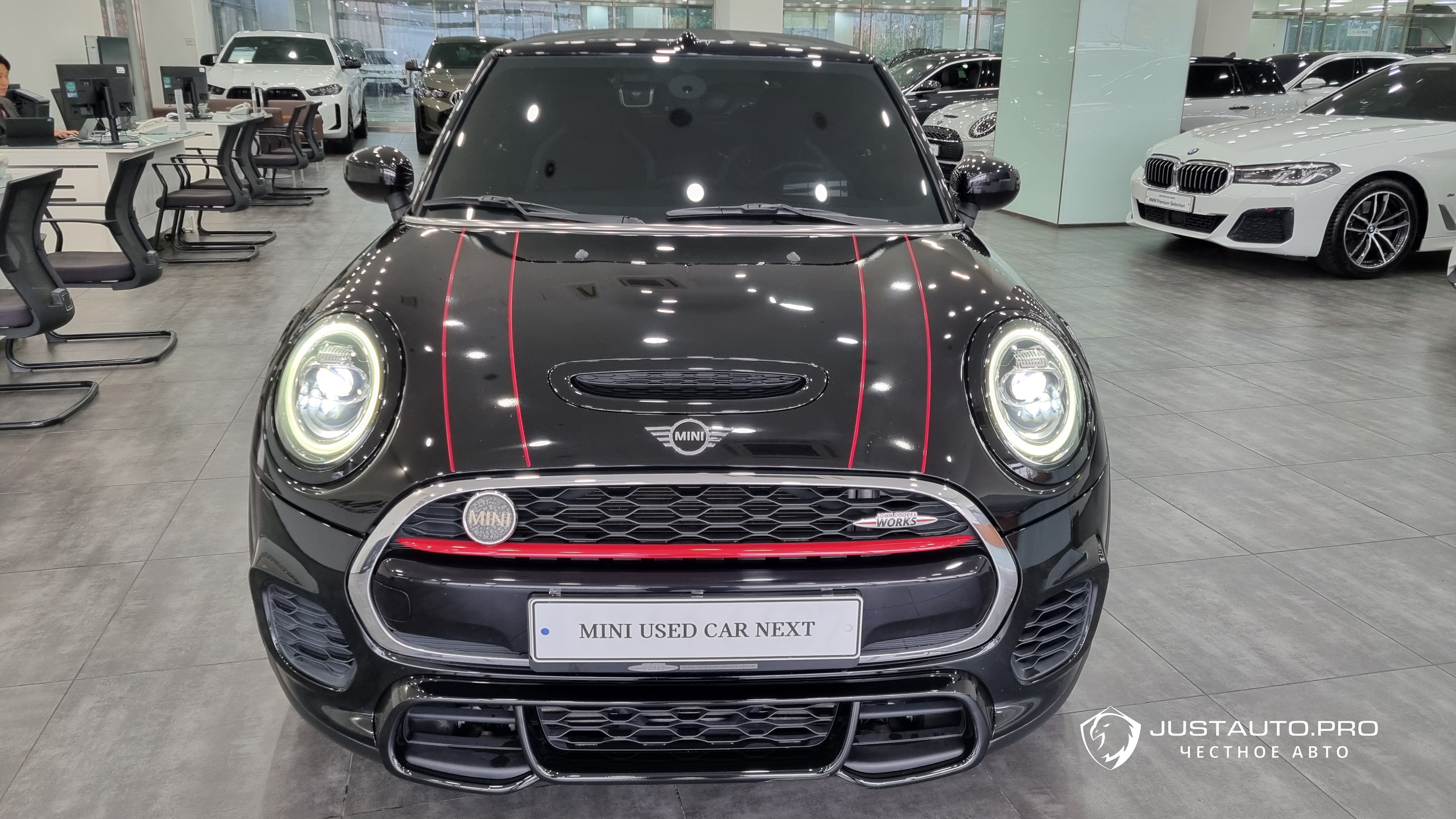 Автомобиль Mini Cooper Convertible