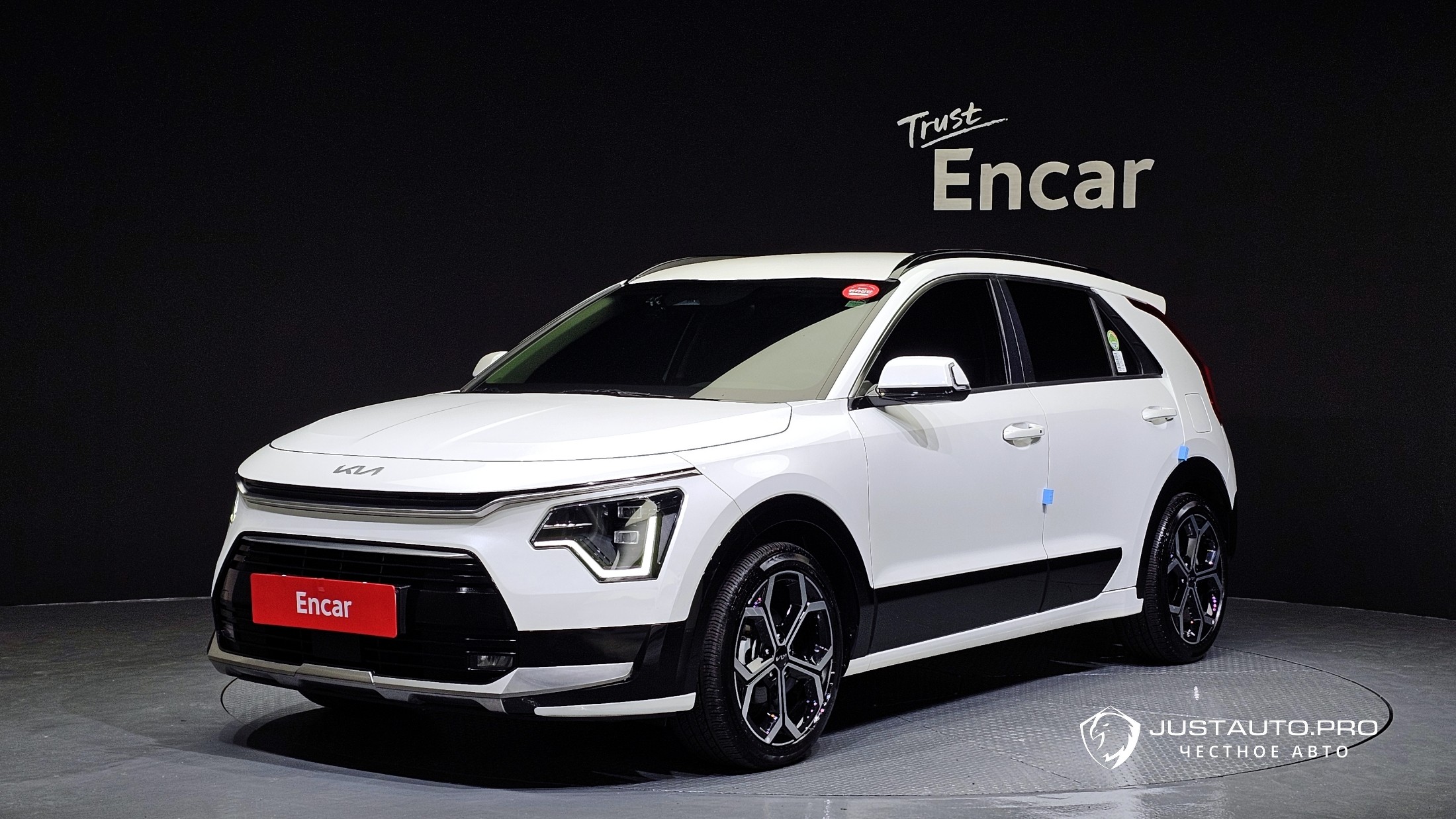 Автомобиль Kia Niro