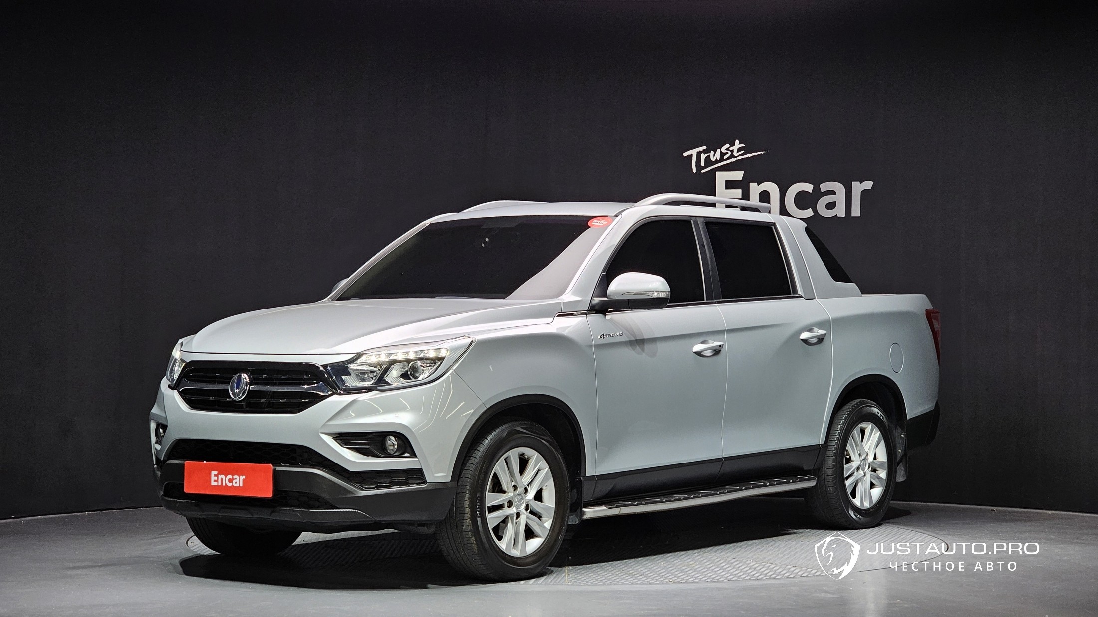 Автомобиль KG_Mobility_Ssangyong Rexton