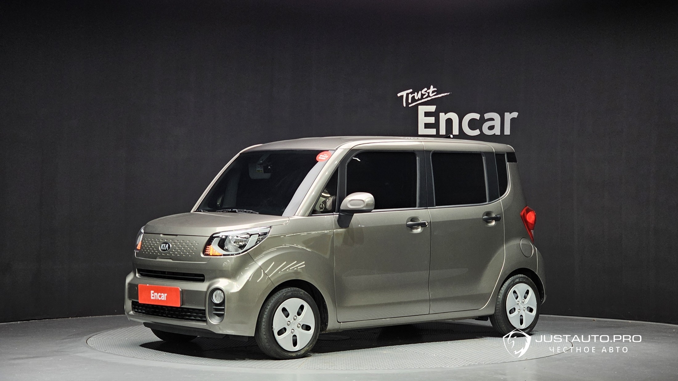 Автомобиль Kia RAY