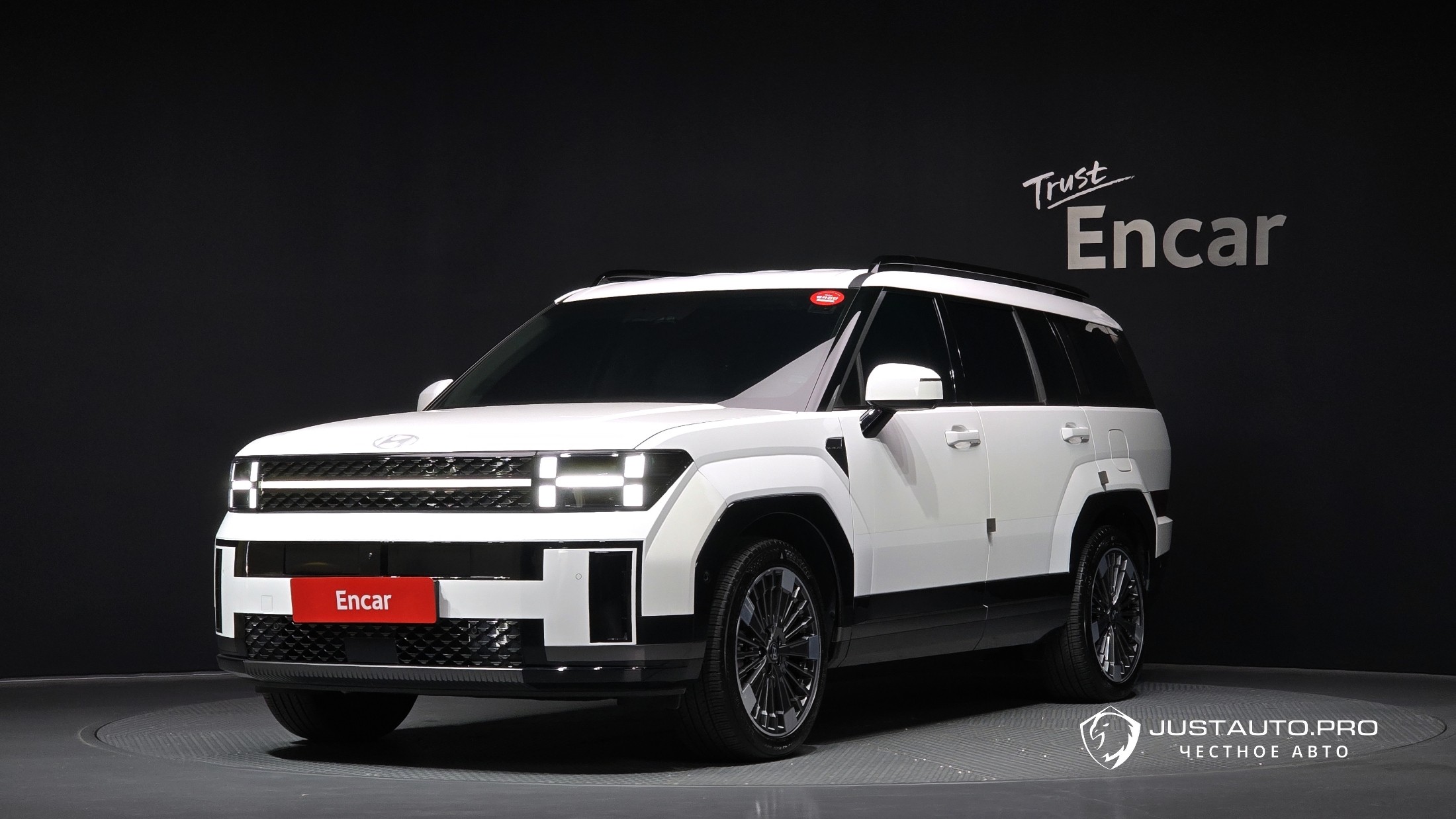 Автомобиль Hyundai Santafe