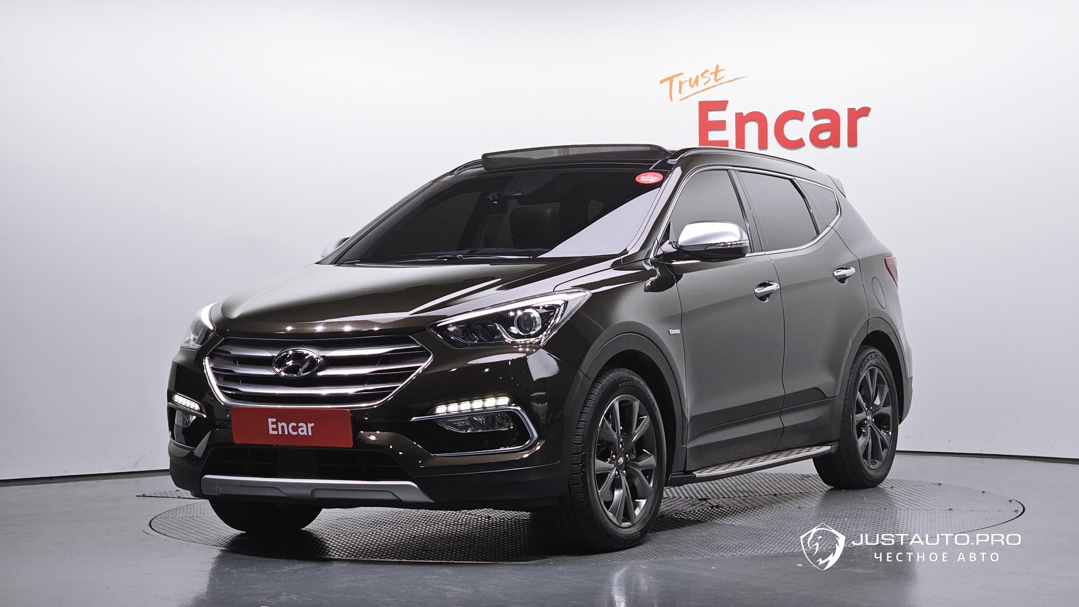 Автомобиль Hyundai Santafe