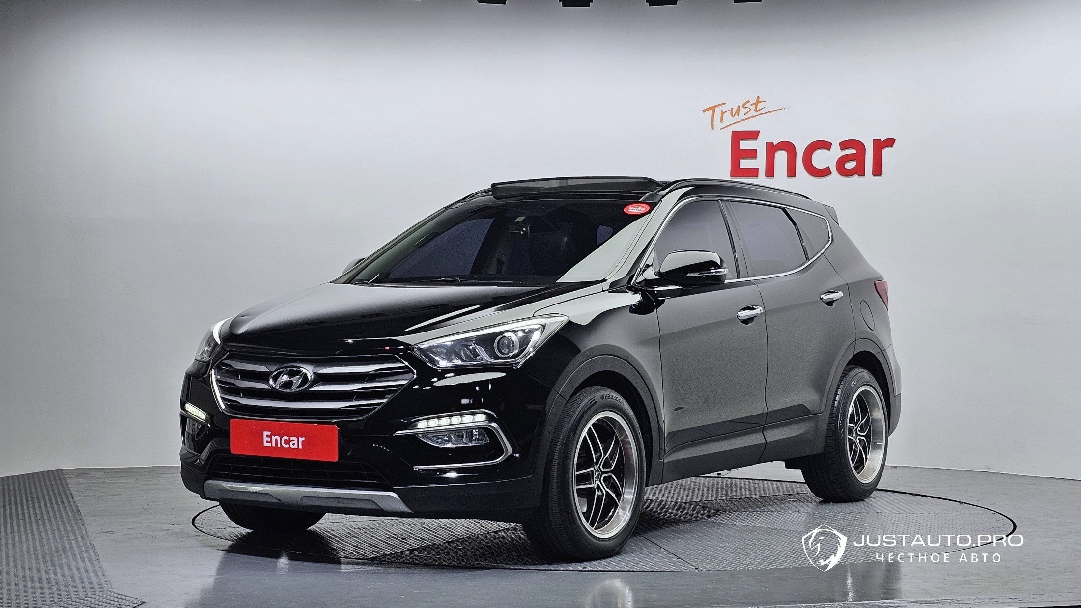 Автомобиль Hyundai Santafe