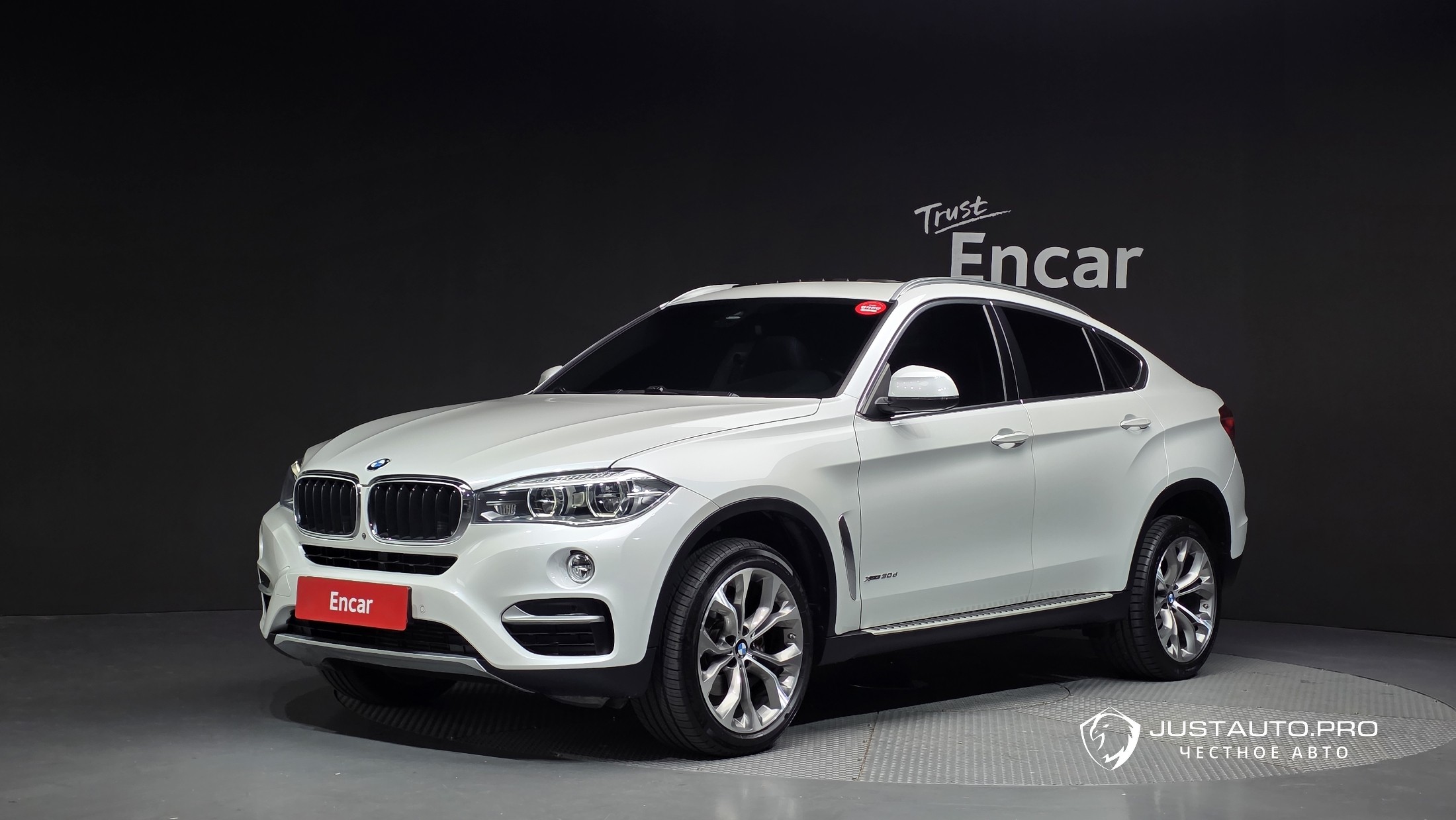 Автомобиль BMW X6