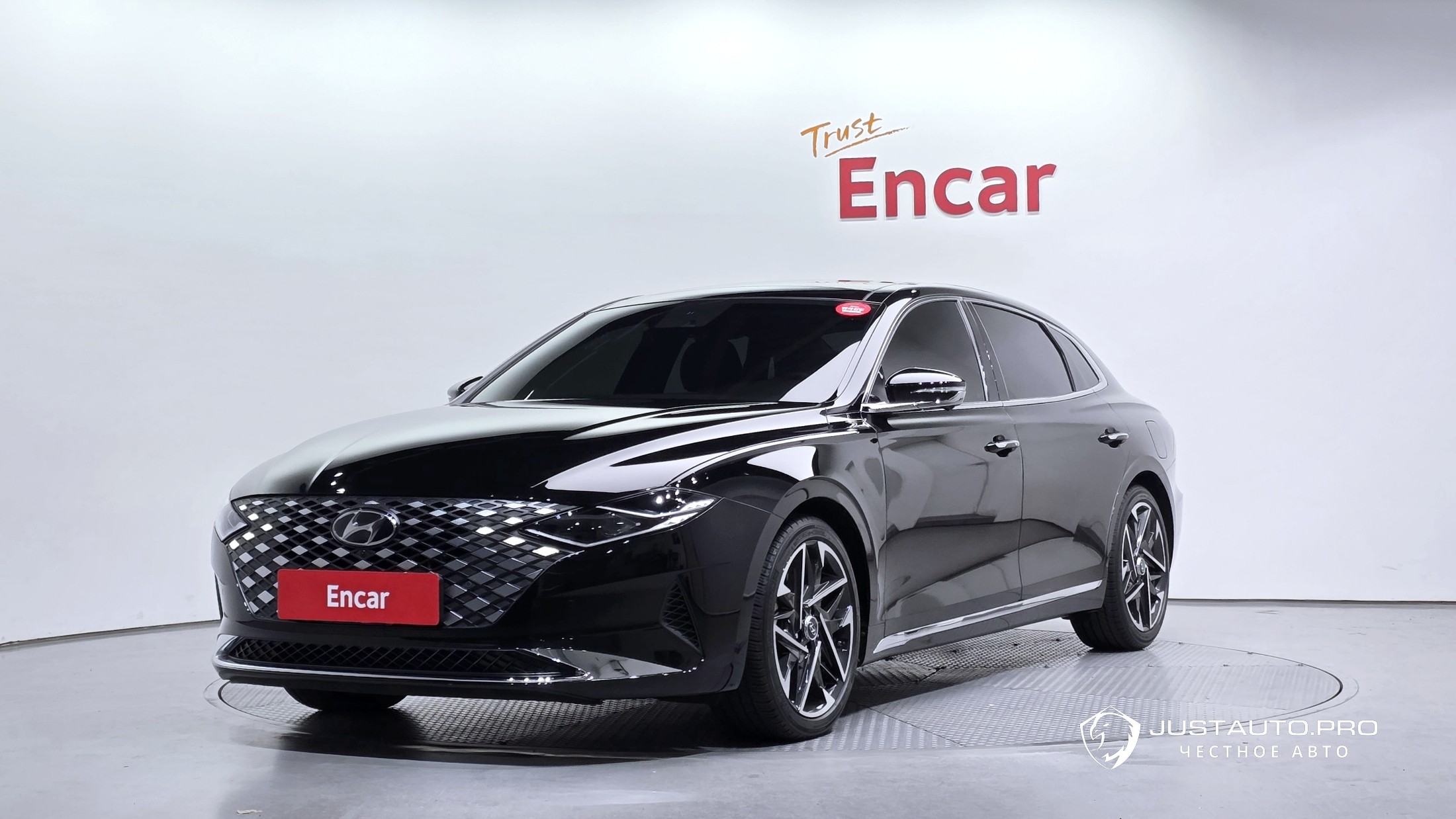 Автомобиль Hyundai Grandeur