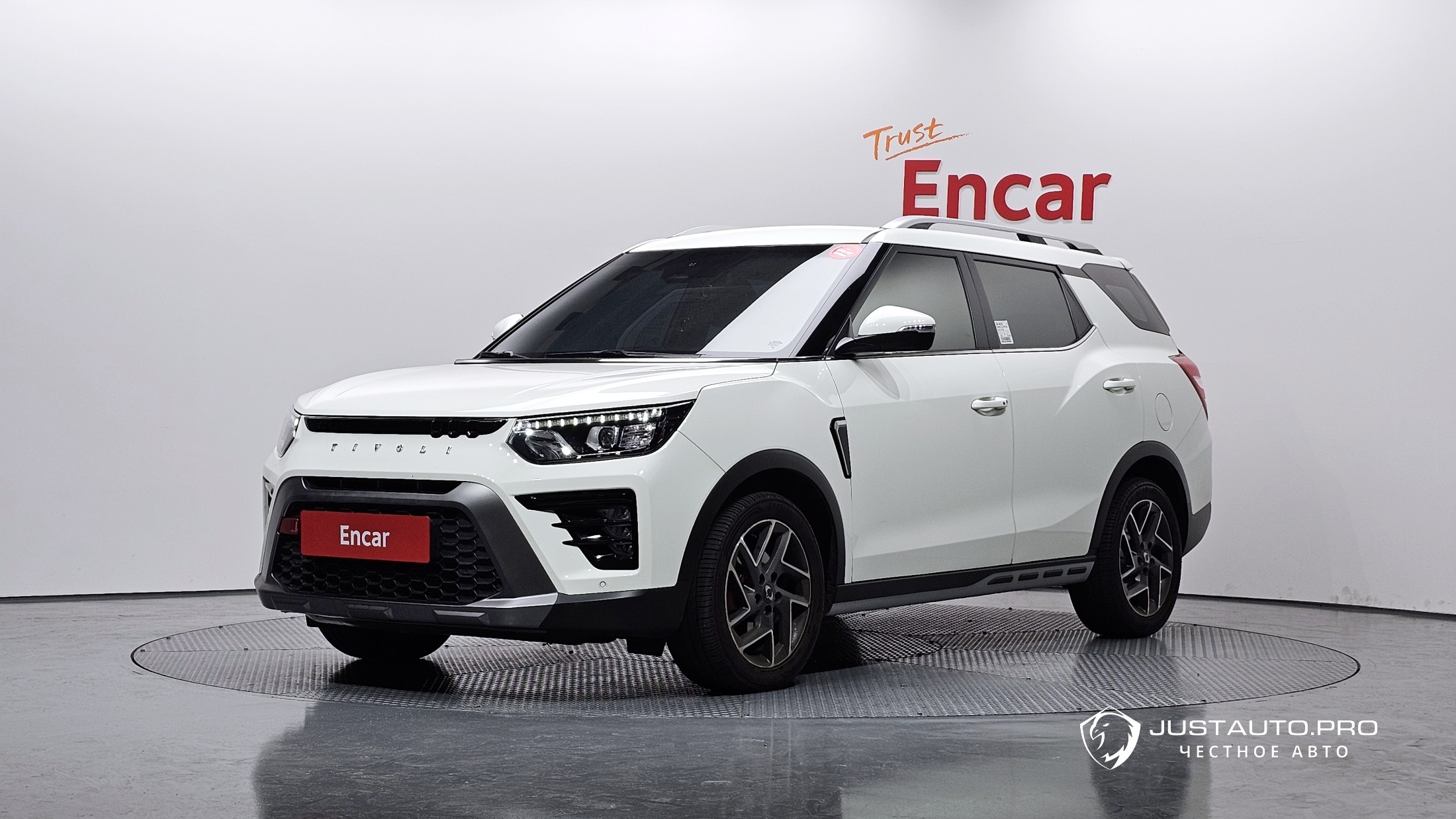 Автомобиль KG_Mobility_Ssangyong TIBOLI