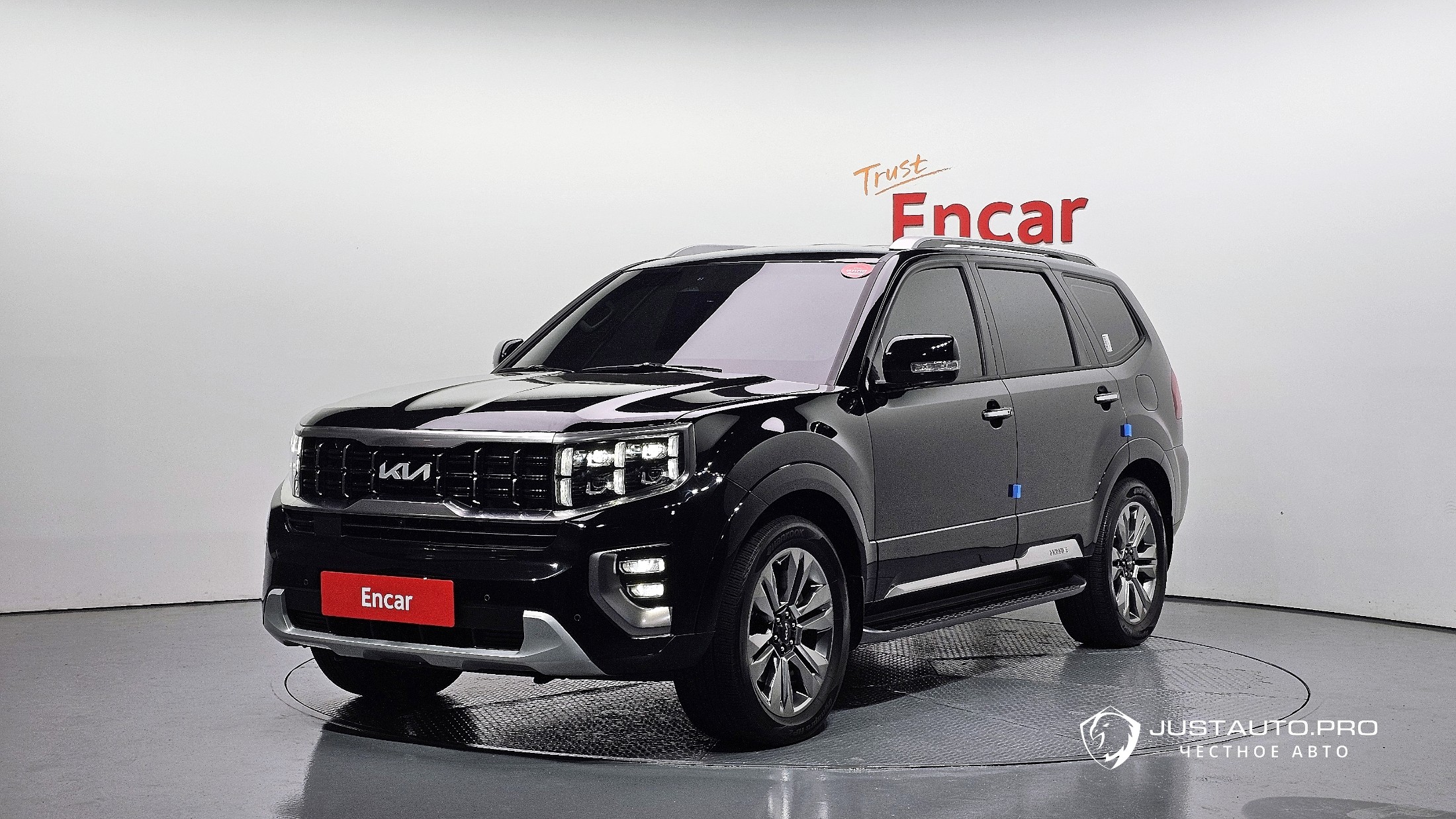 Автомобиль Kia Mohave