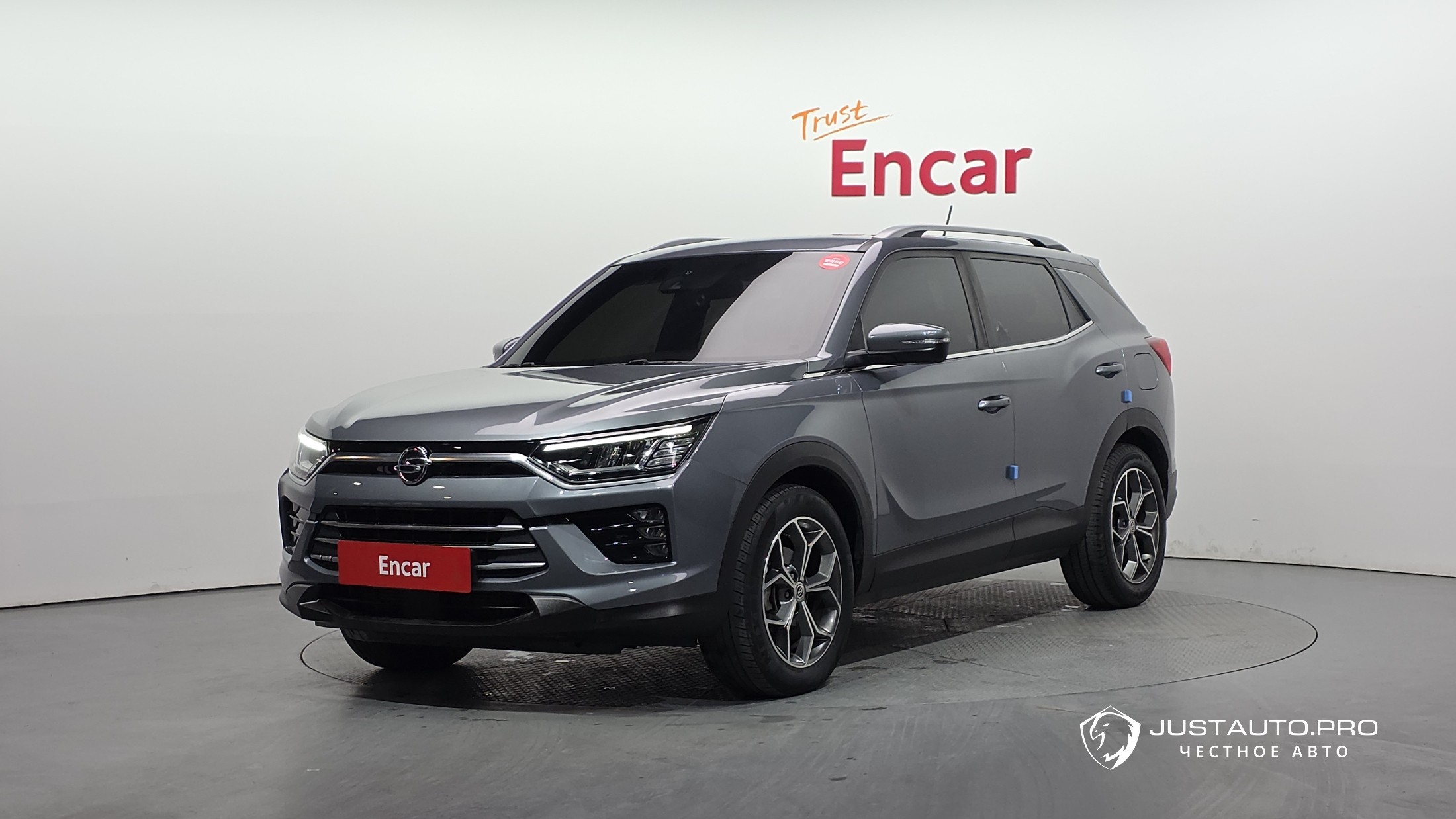 Автомобиль KG_Mobility_Ssangyong KORANDO