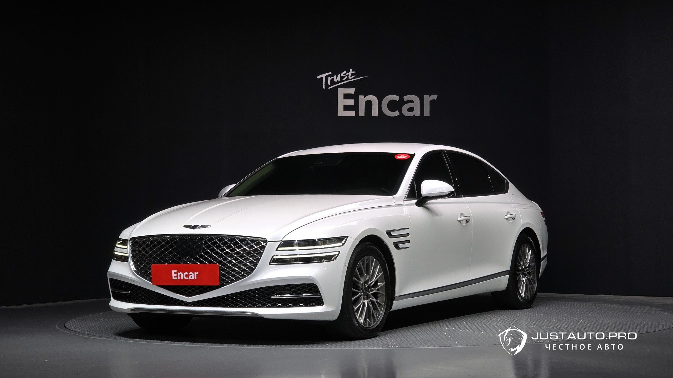 Автомобиль Genesis G80