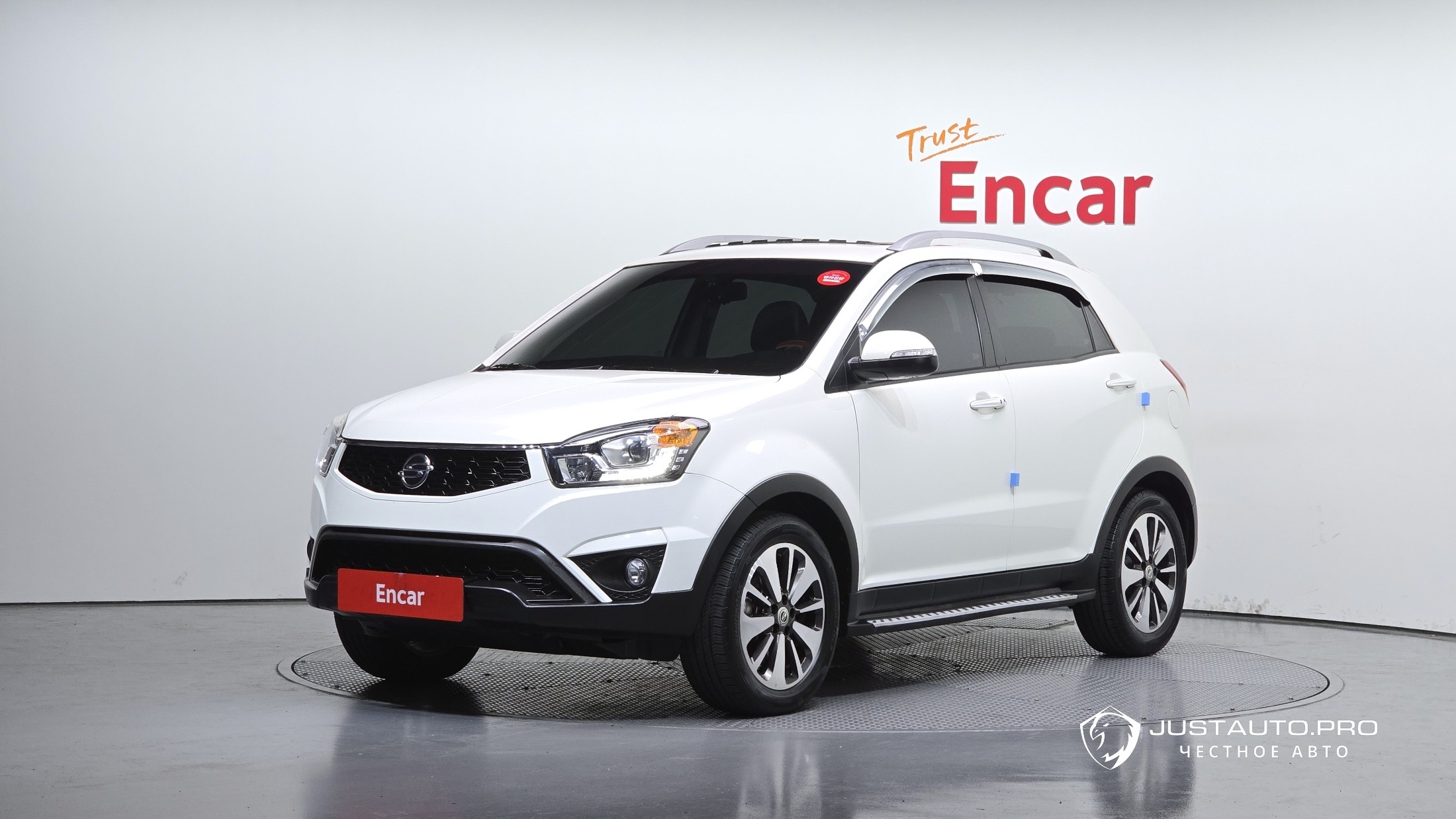 Автомобиль KG_Mobility_Ssangyong KORANDO