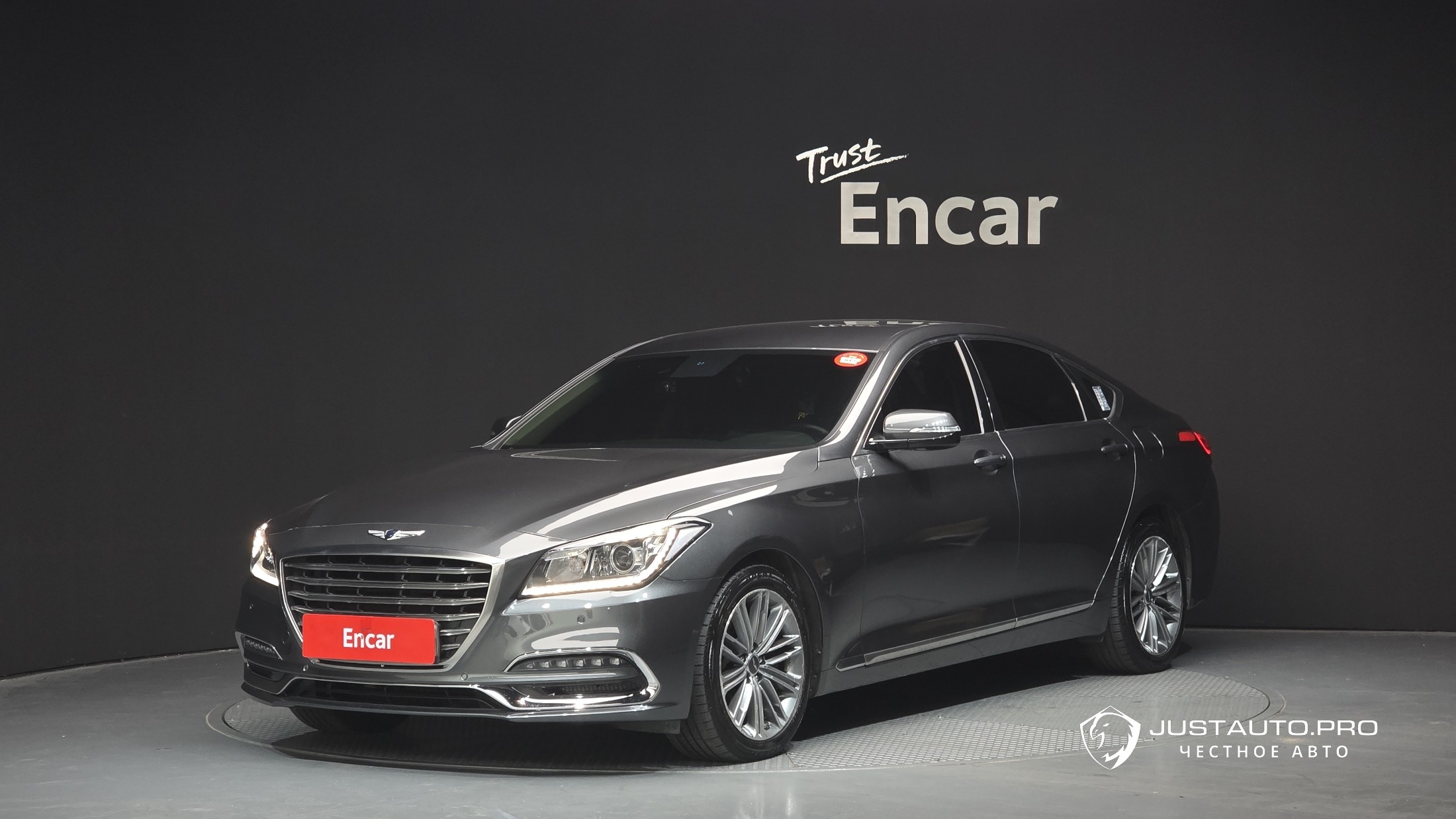 Автомобиль Genesis G80