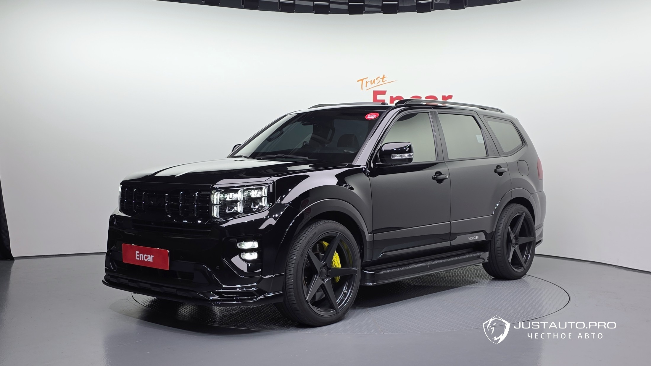 Автомобиль Kia Mohave