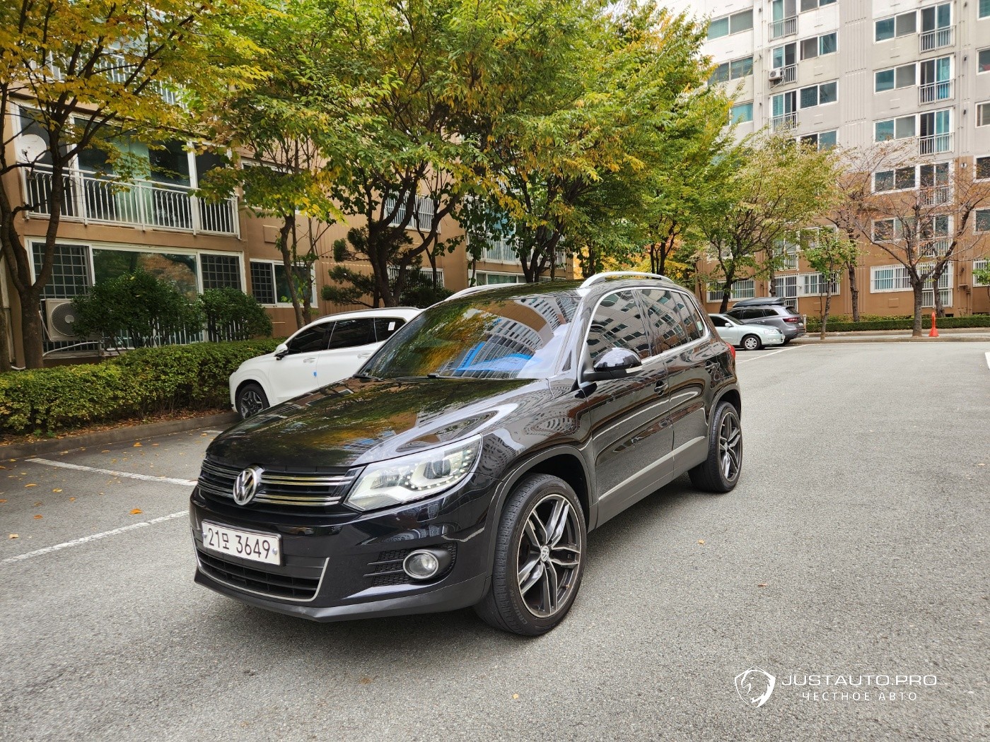 Автомобиль Volkswagen Tiguan