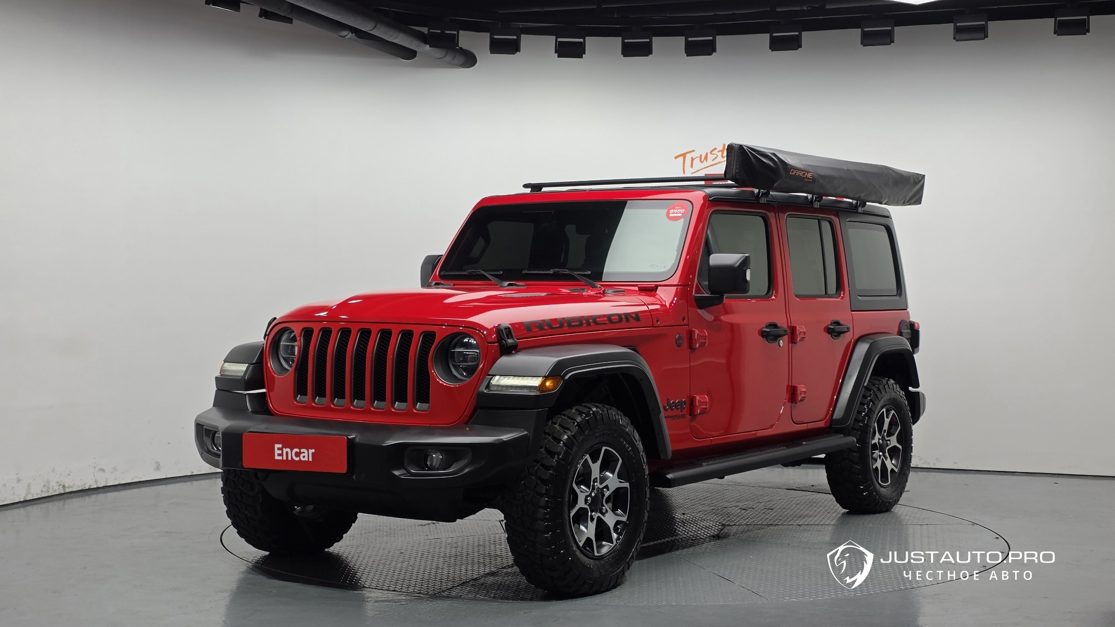 Автомобиль Jeep Wrangler