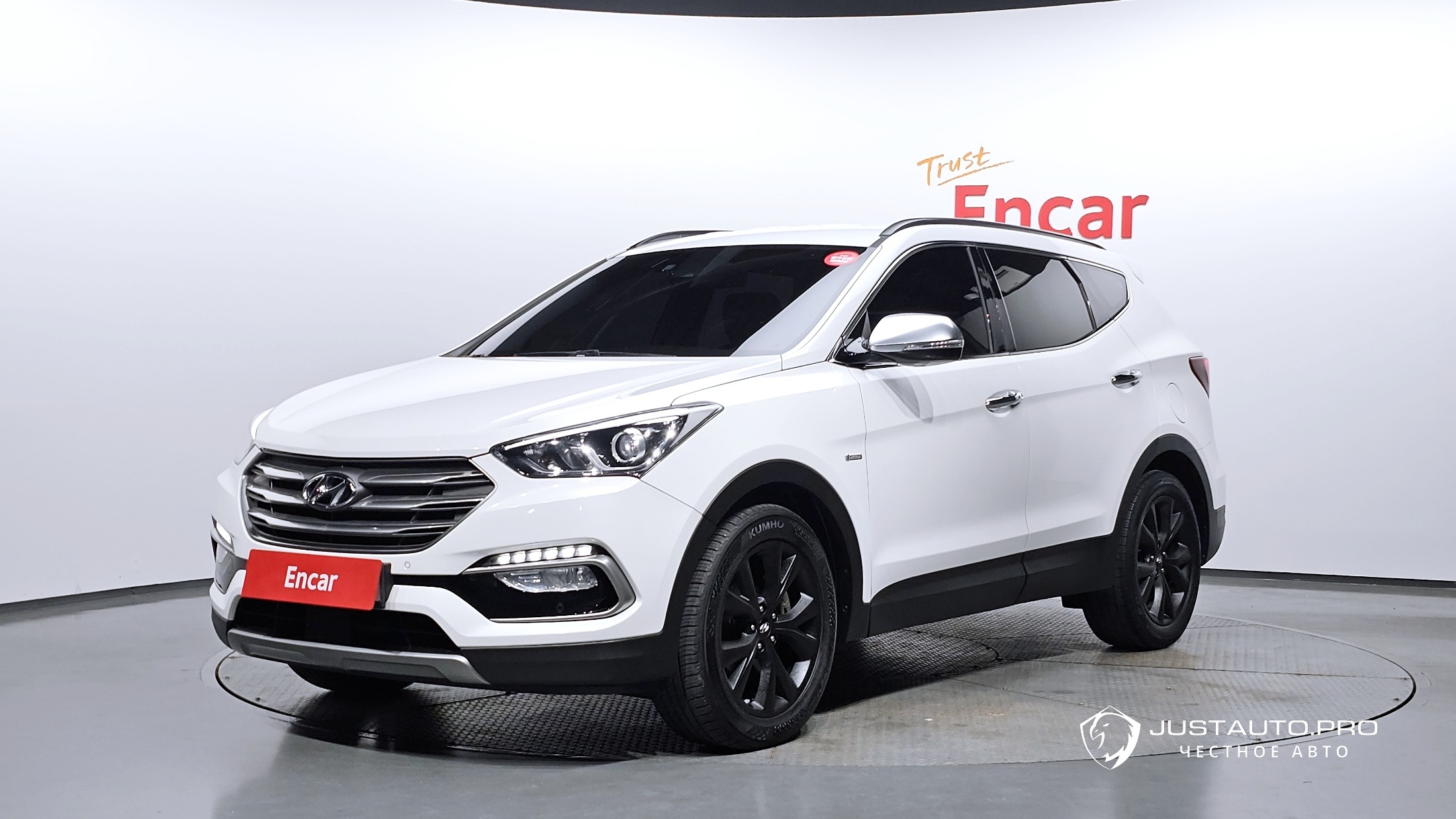Автомобиль Hyundai Santafe