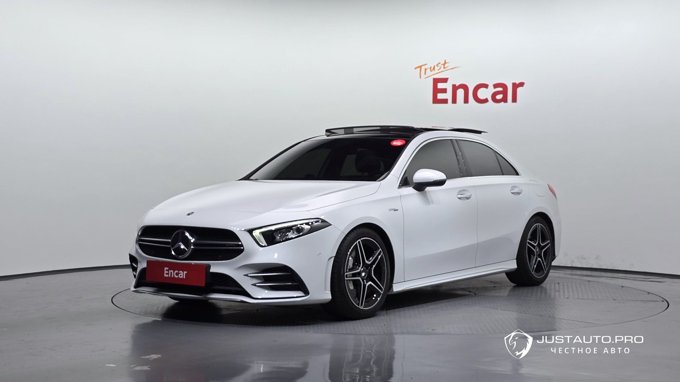 Автомобиль Mercedes-Benz A-Class