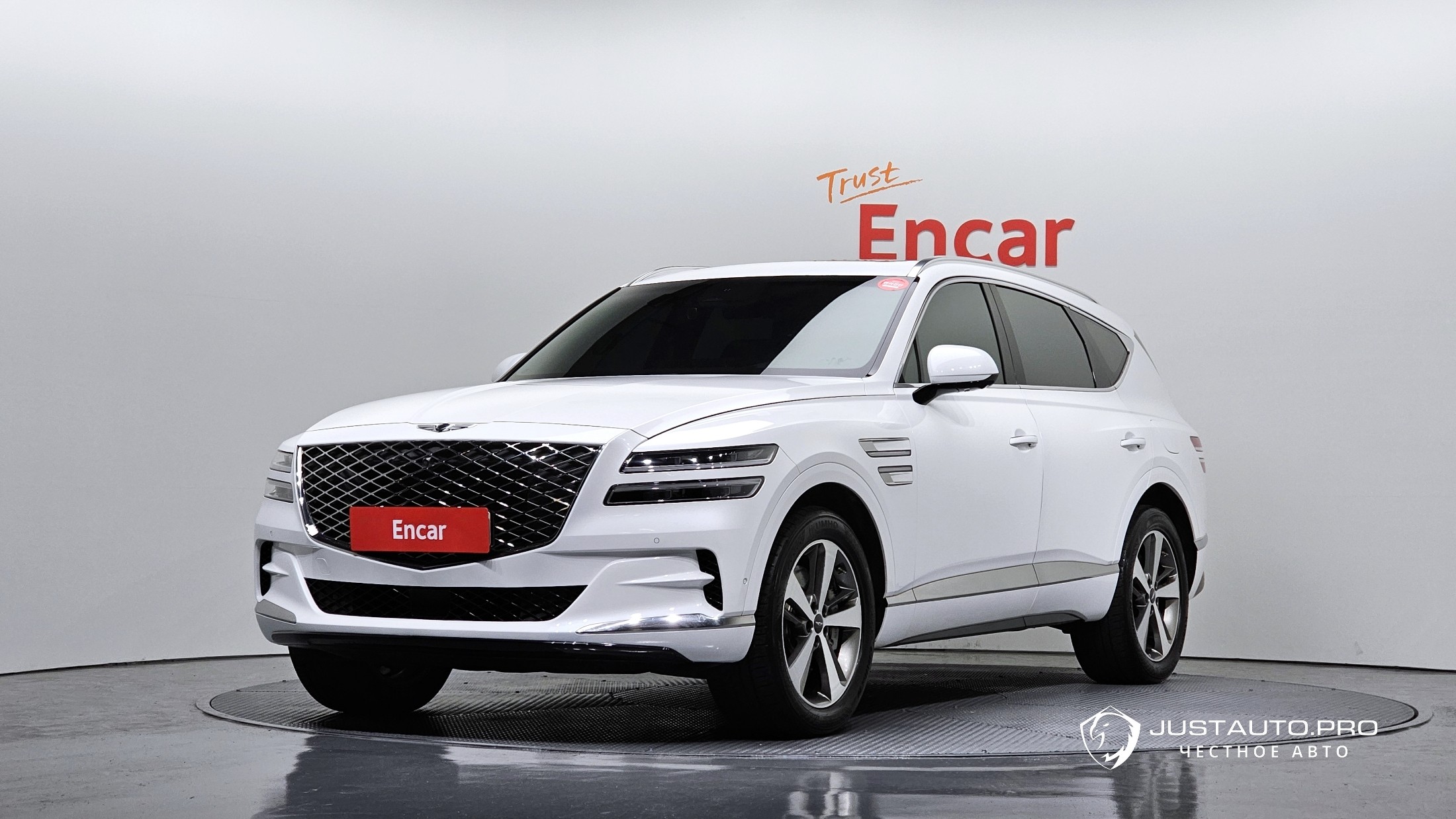 Автомобиль Genesis GV80