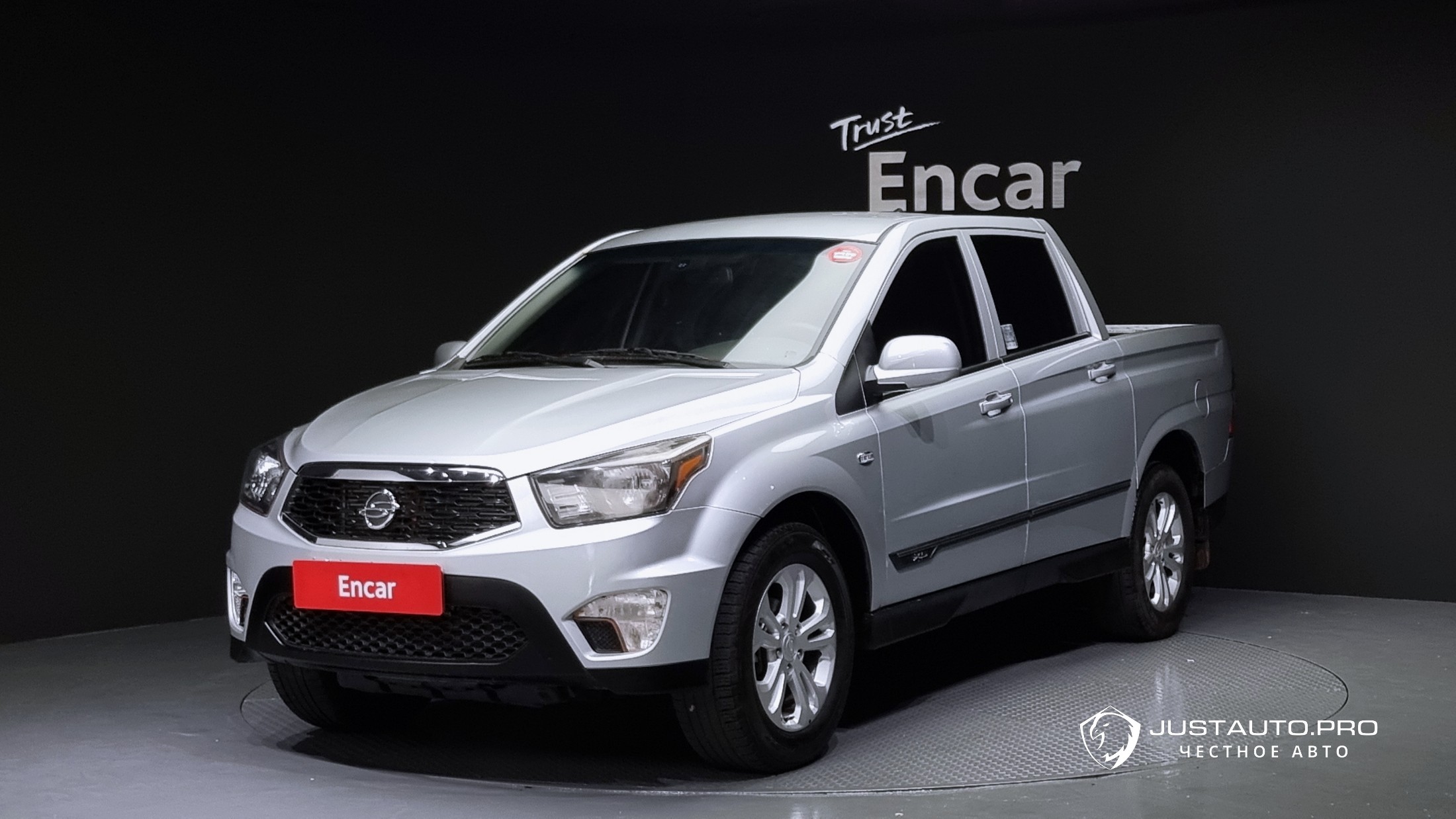 Автомобиль KG_Mobility_Ssangyong KORANDO