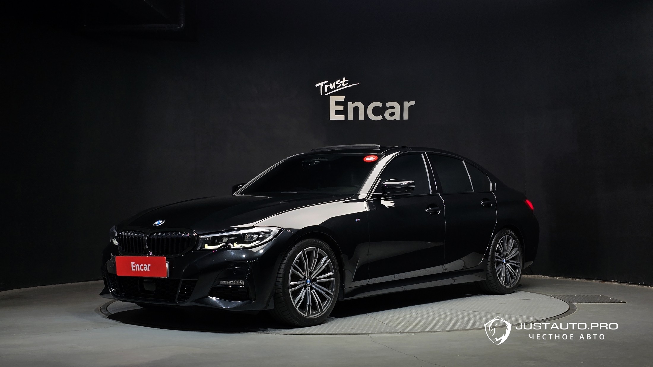 Автомобиль BMW 3-Series