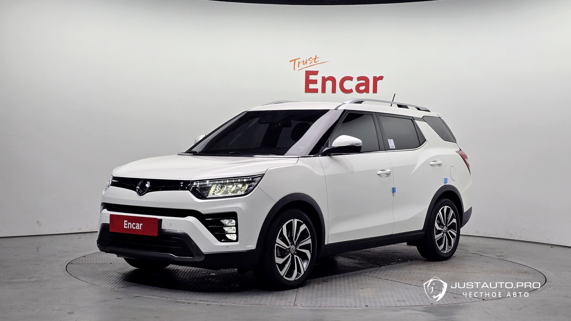 Автомобиль KG_Mobility_Ssangyong TIBOLI