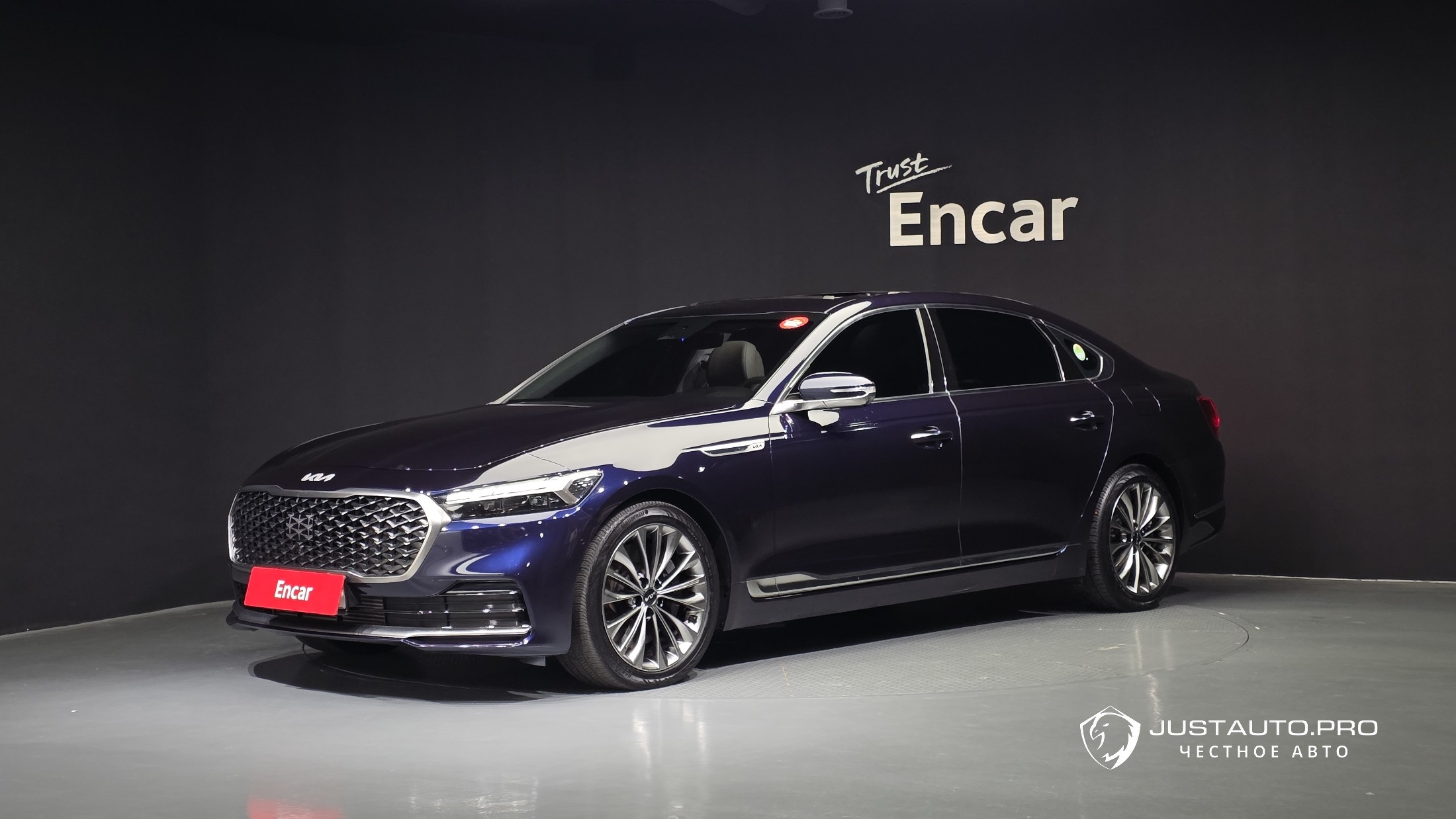 Автомобиль Kia K9