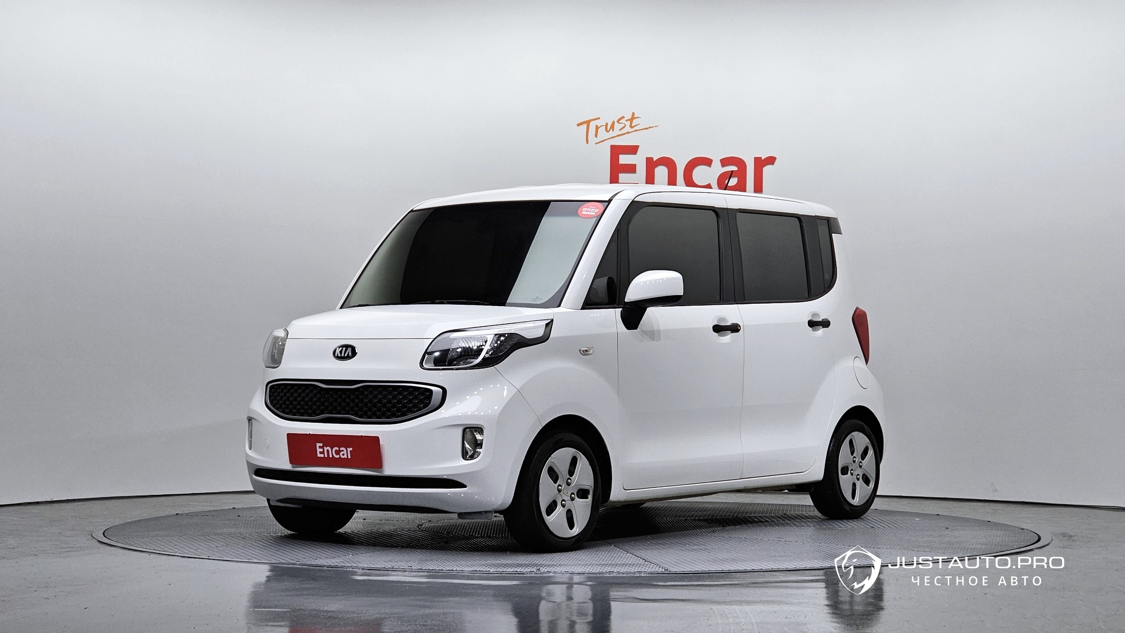 Автомобиль Kia RAY