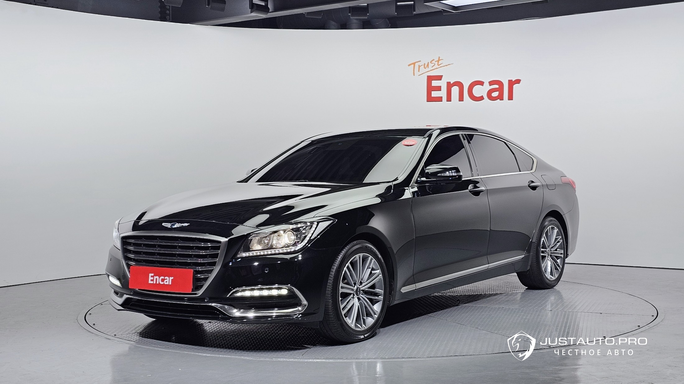 Автомобиль Genesis G80