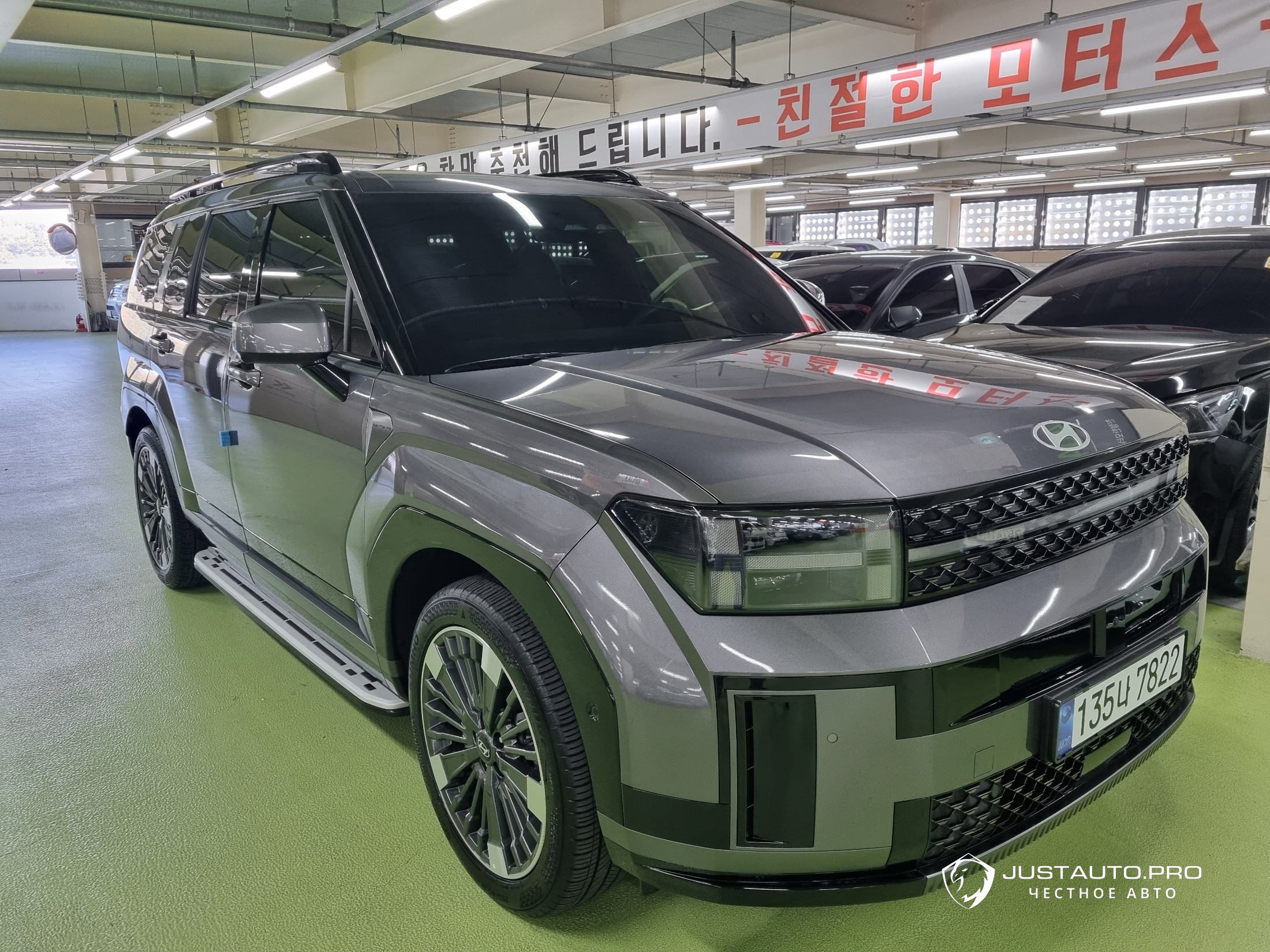 Автомобиль Hyundai Santafe