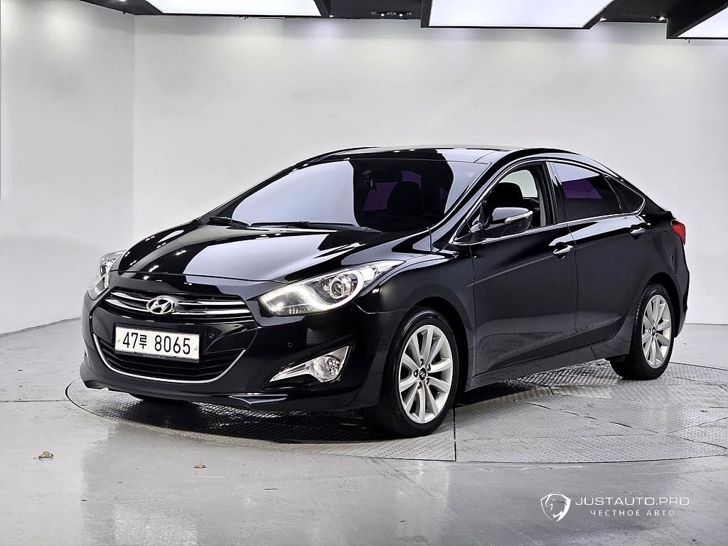 Автомобиль Hyundai i40