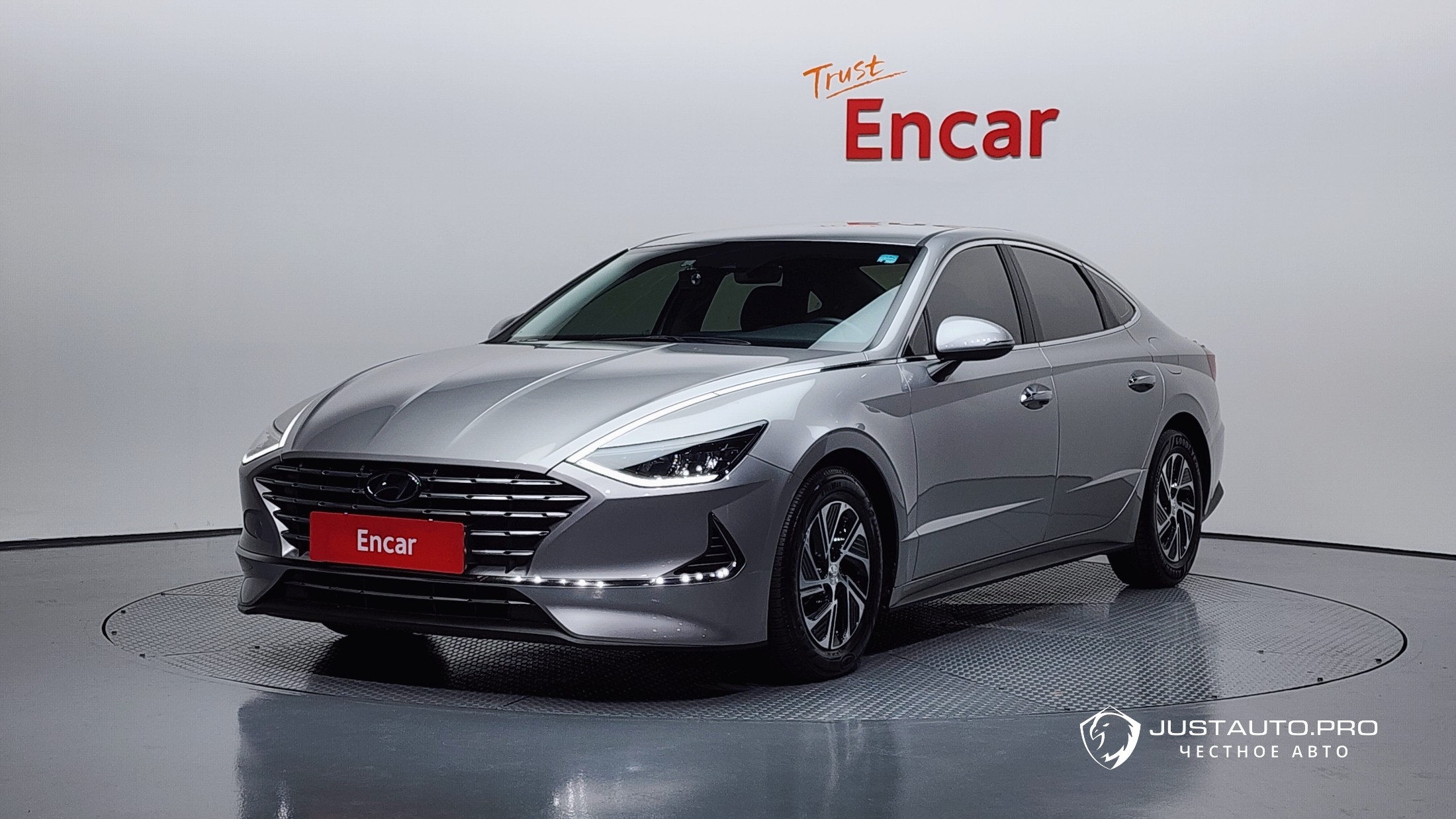 Автомобиль Hyundai Sonata