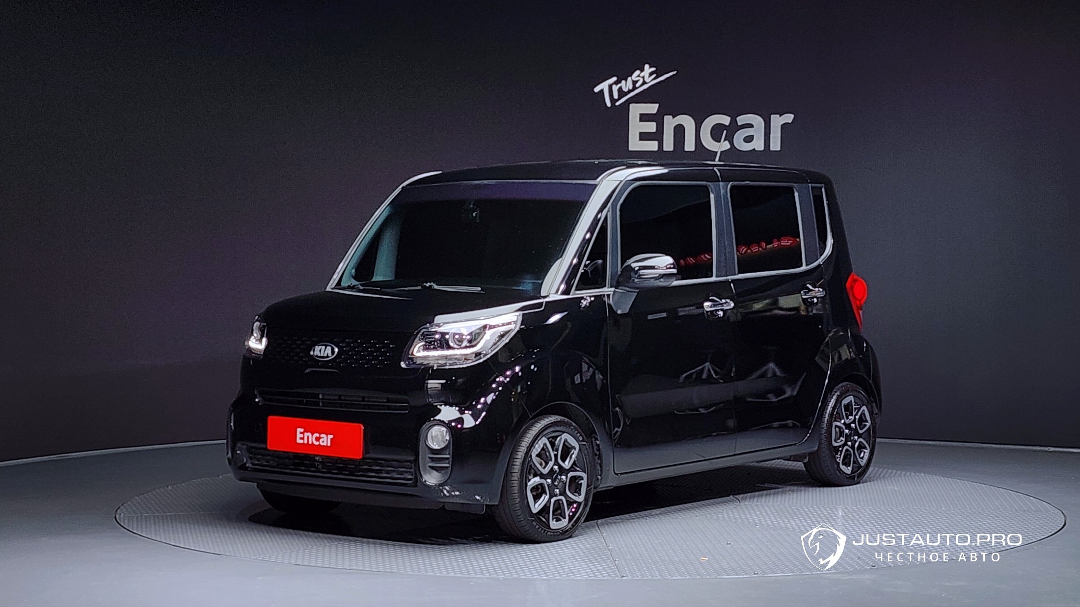 Автомобиль Kia RAY