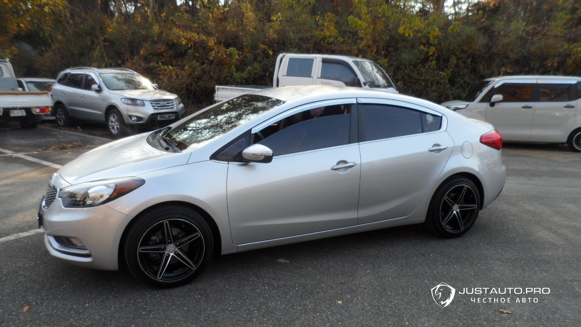 Автомобиль Kia K3