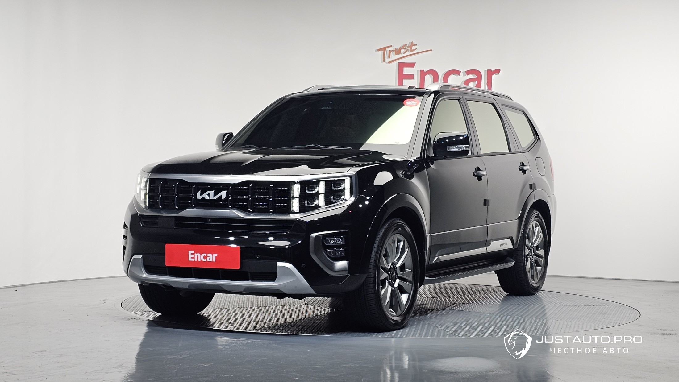 Автомобиль Kia Mohave