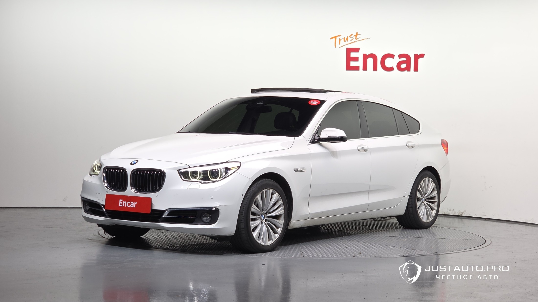 Автомобиль BMW Gran Turismo