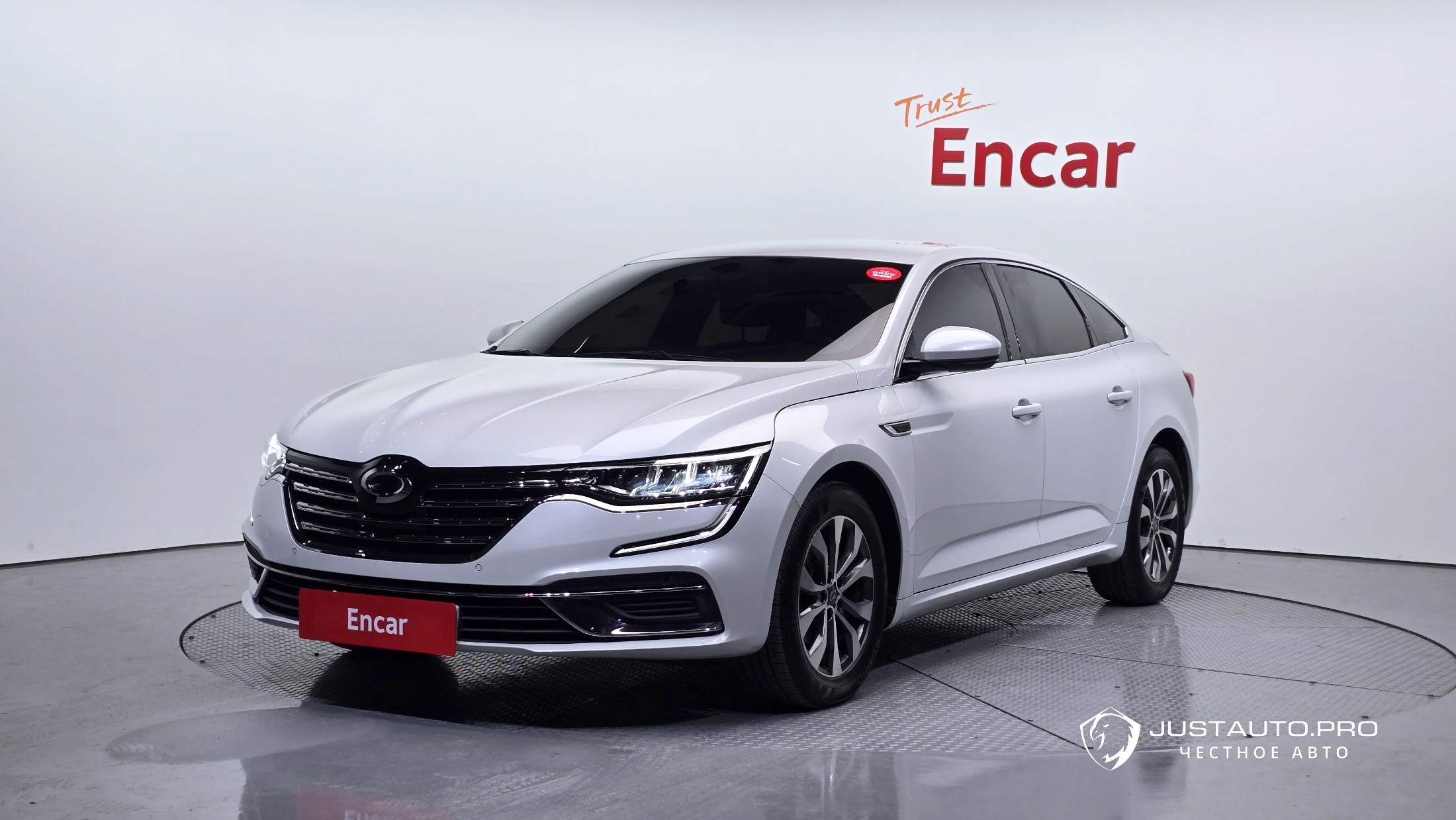 Автомобиль Renault-KoreaSamsung SM6