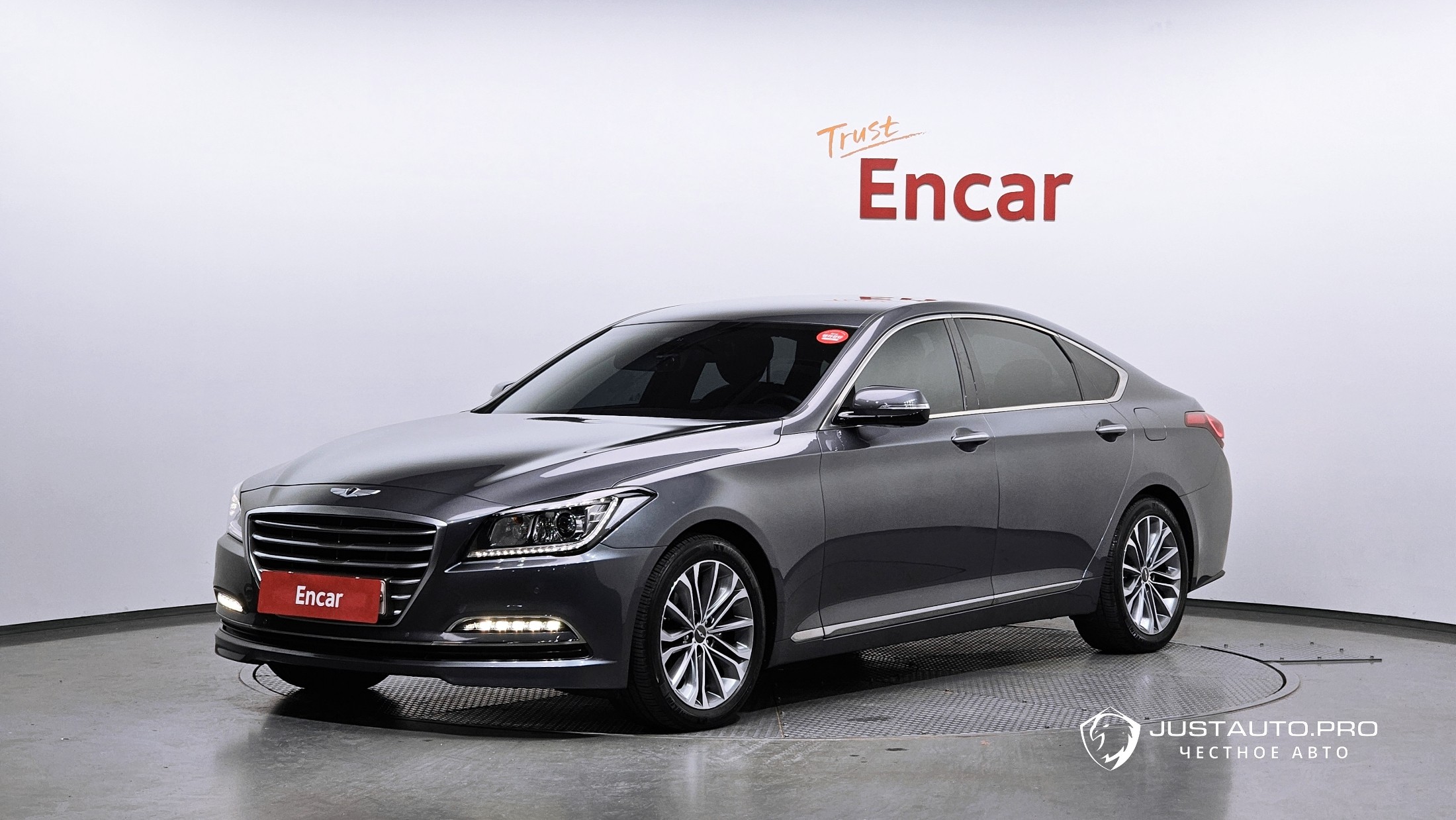 Автомобиль Hyundai Genesis