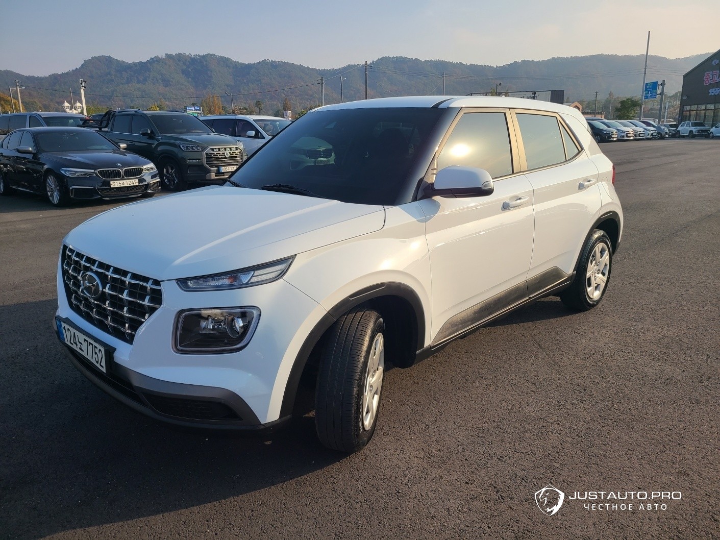 Автомобиль Hyundai Venue