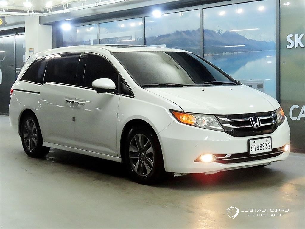 Автомобиль Honda Odyssey