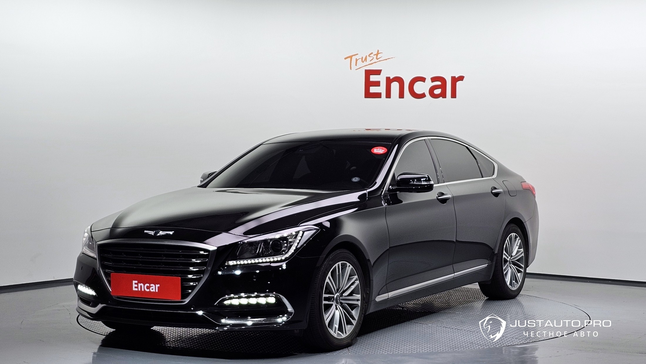 Автомобиль Hyundai Genesis