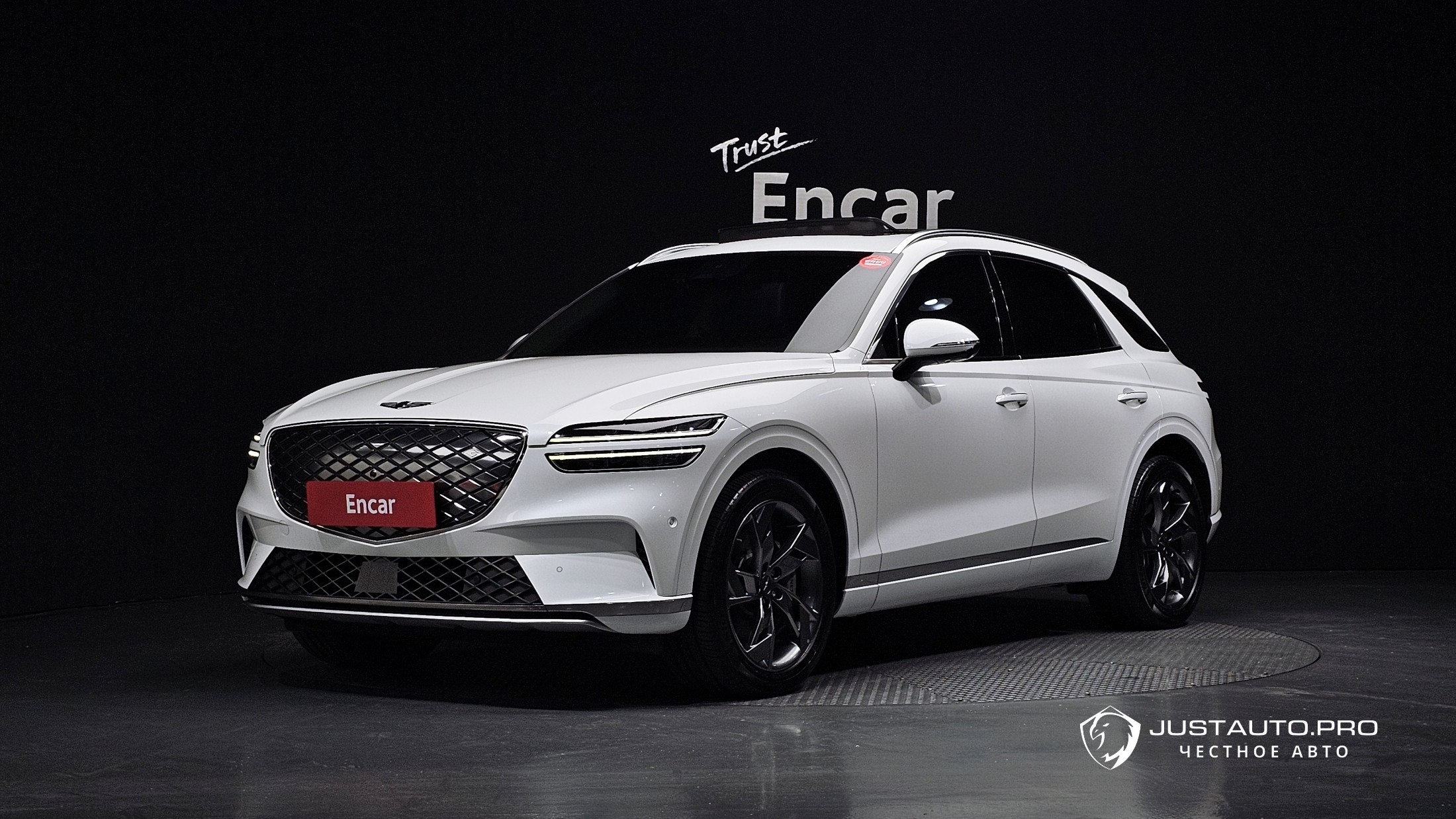 Автомобиль Genesis GV70