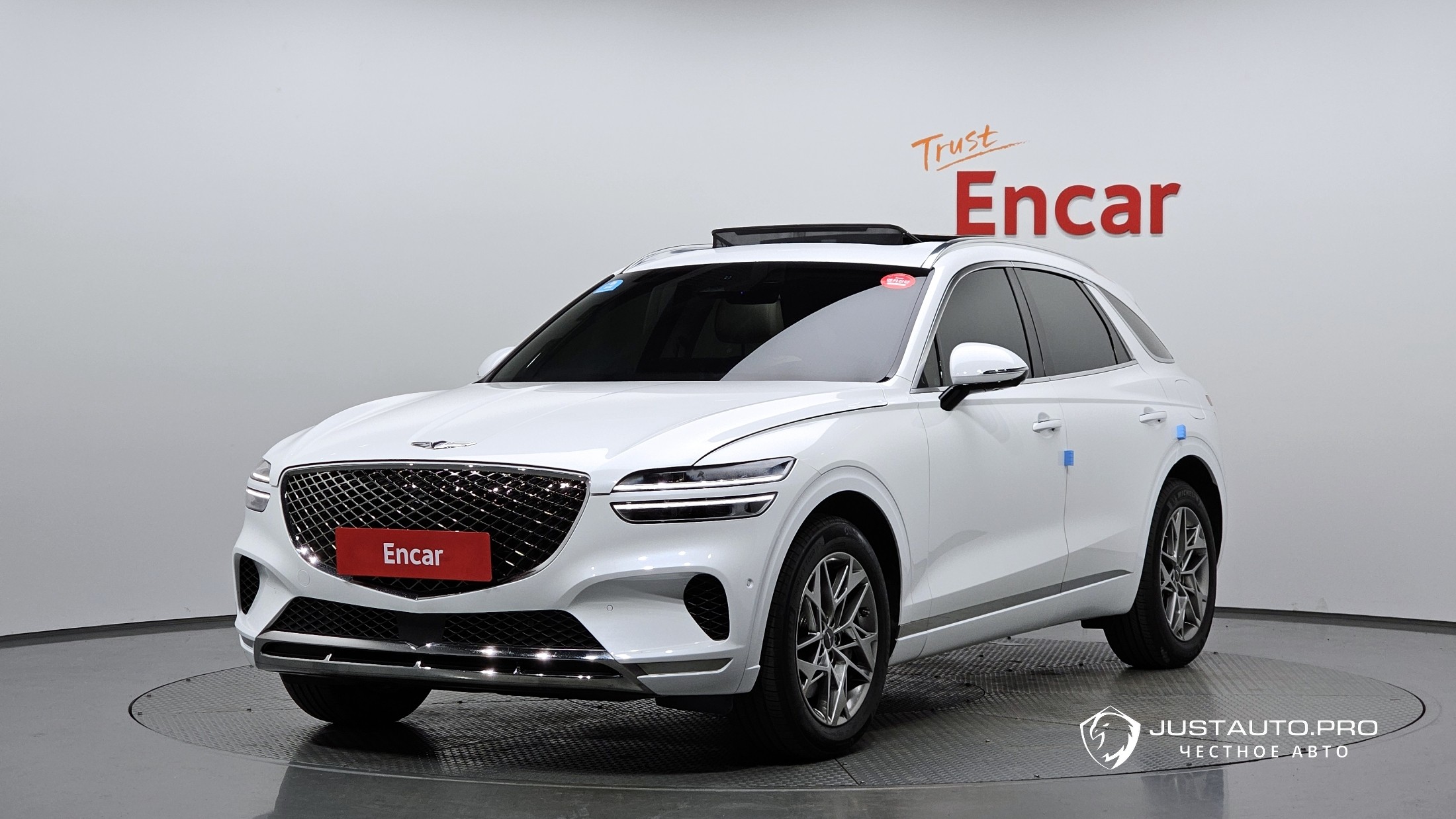 Автомобиль Genesis GV70