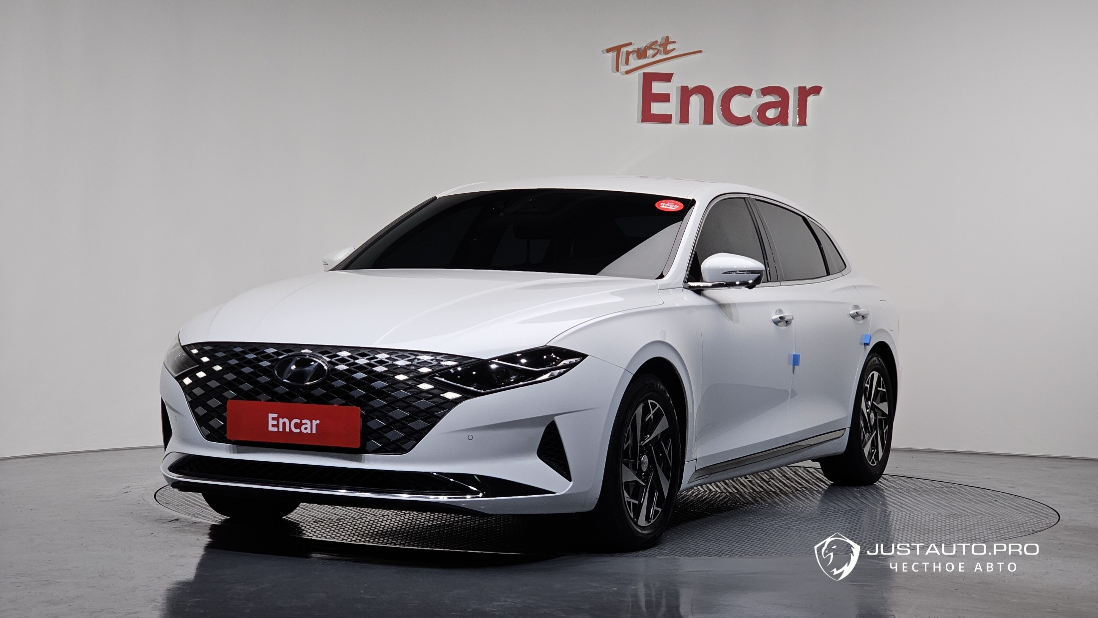 Автомобиль Hyundai Grandeur