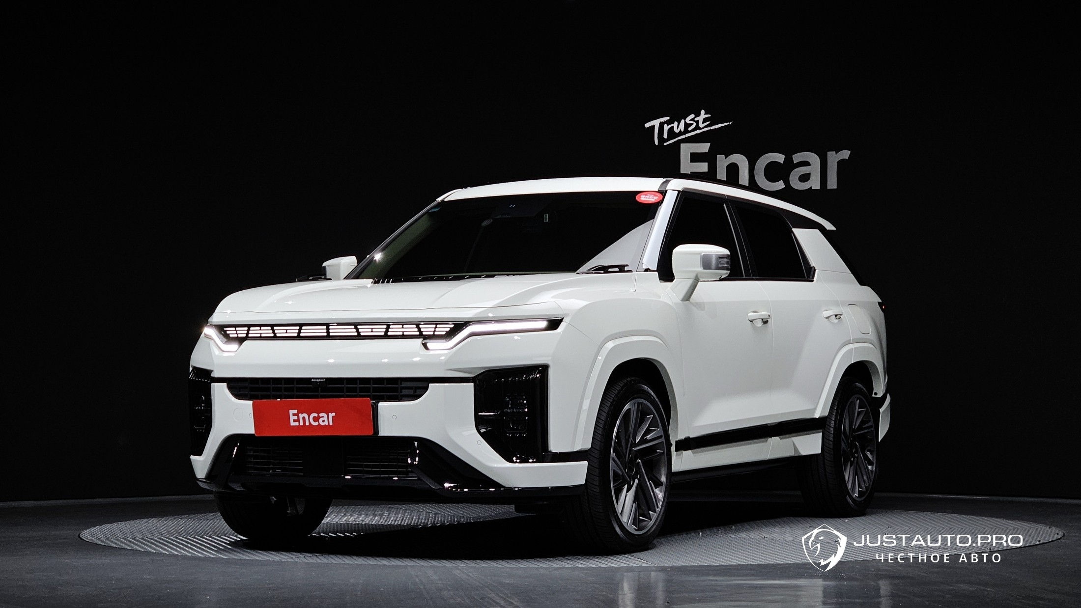 Автомобиль KG_Mobility_Ssangyong Actyon