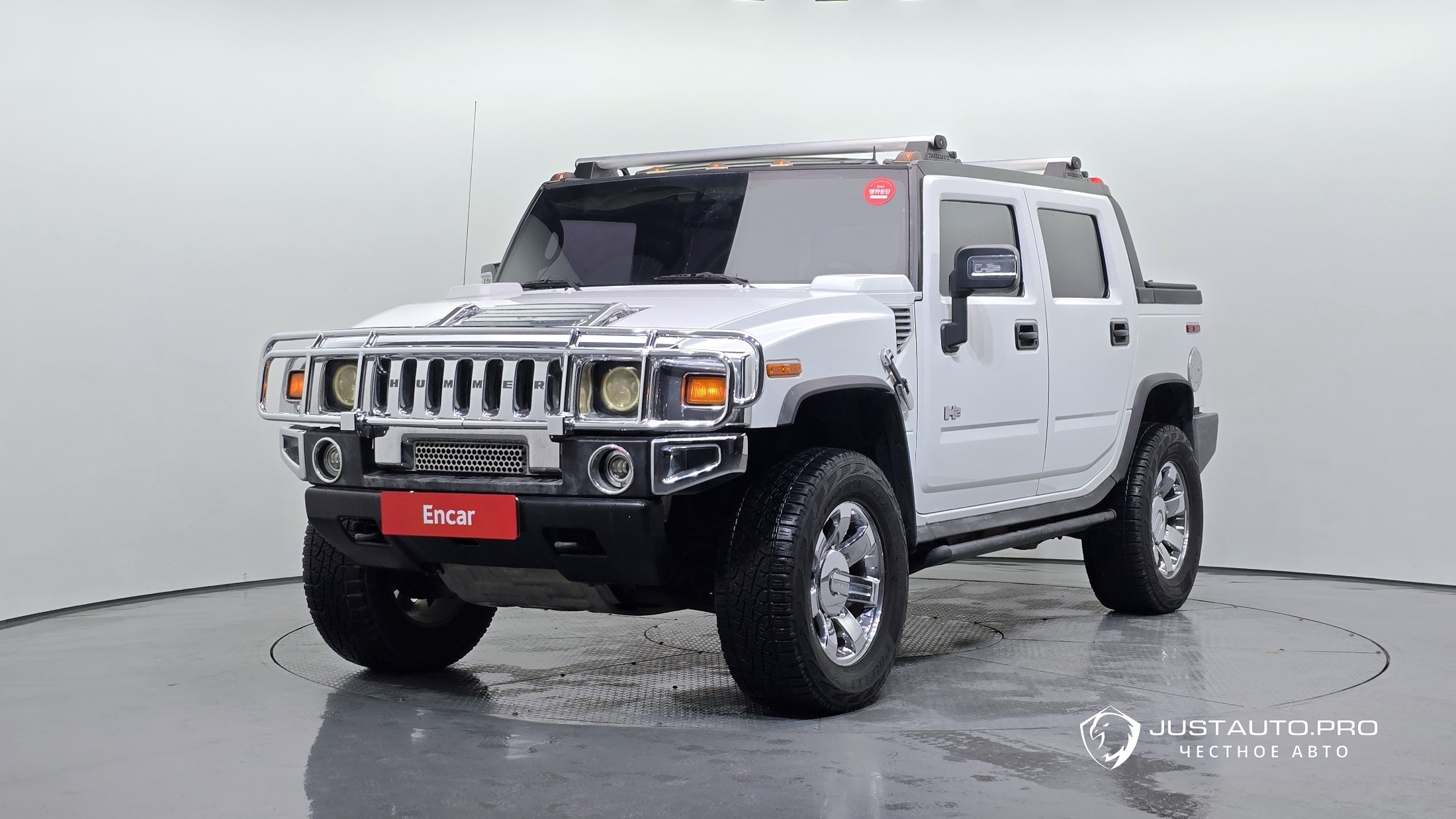 Автомобиль Hummer H2